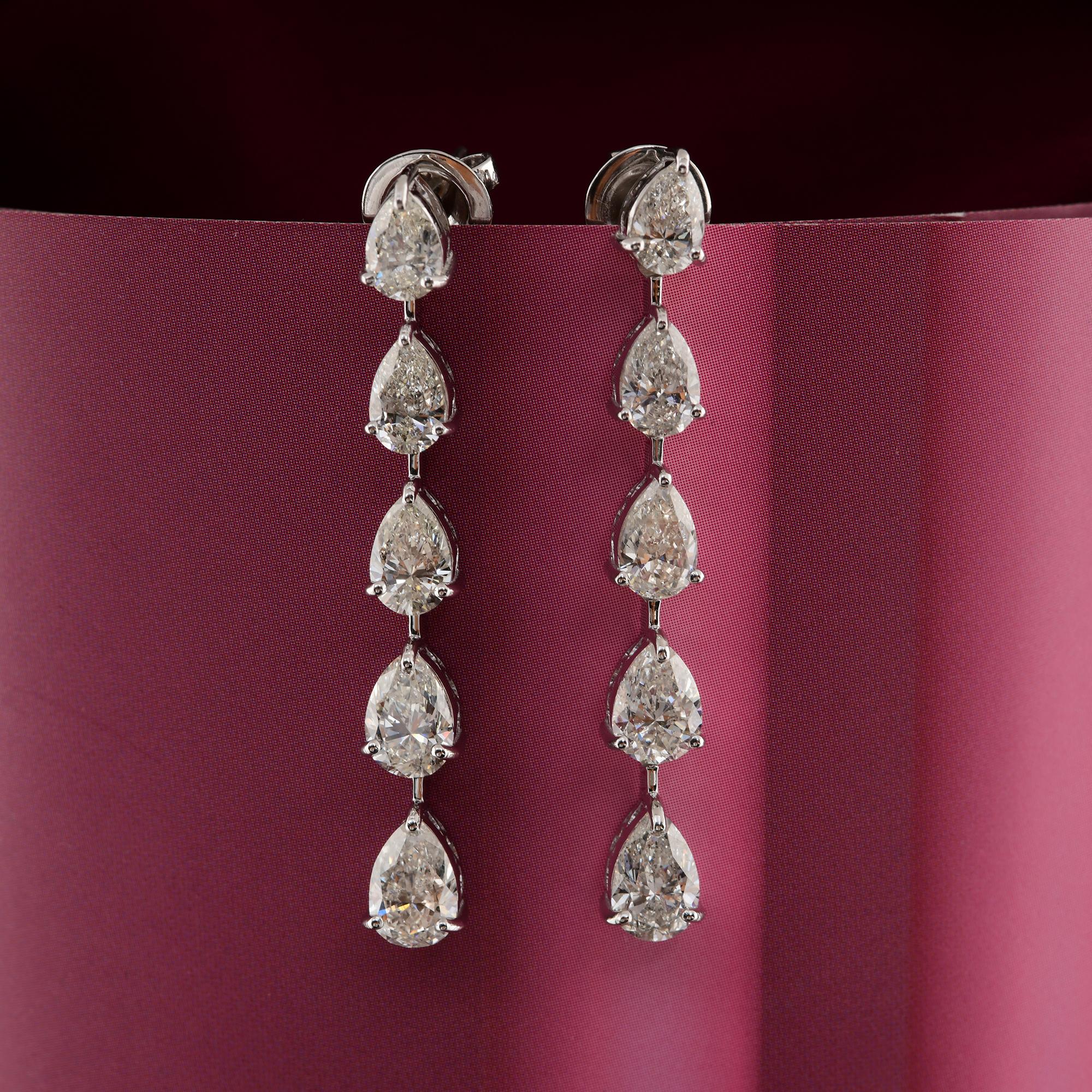 5.40 Carat SI/H Pear Brilliant Cut Diamond Dangle Earrings 18 Karat White Gold In New Condition For Sale In Diera, Dubai
