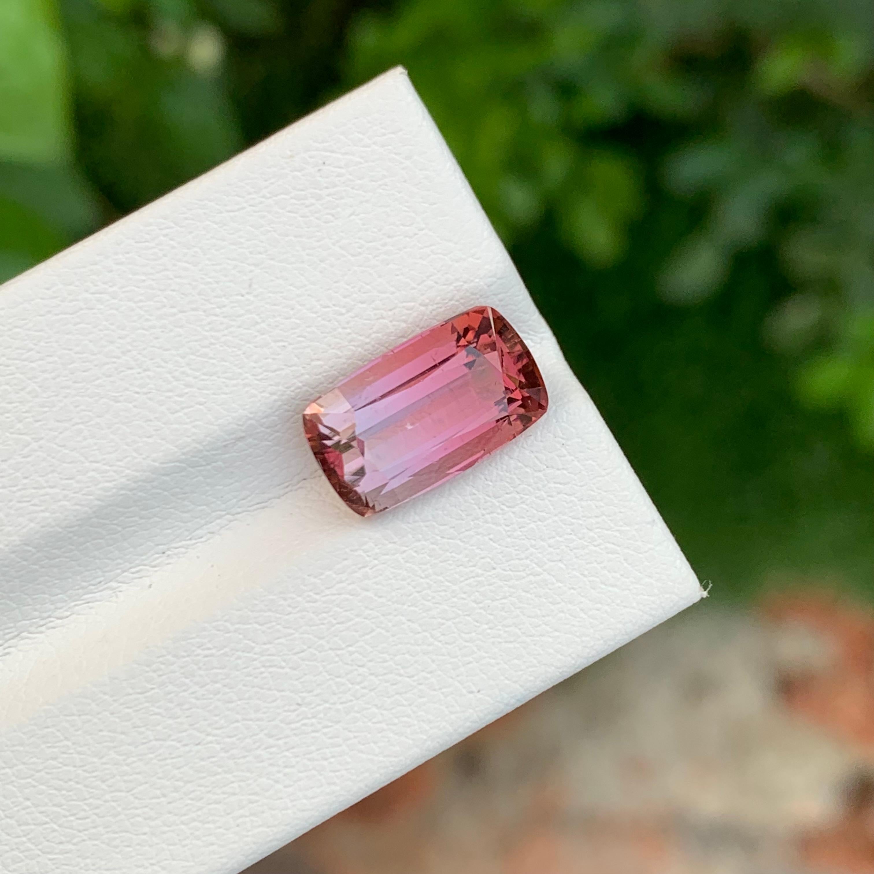 5.40 Carat Splendid Faceted Bi Colour Tourmaline Long Cushion Shape Gemstone For Sale 3
