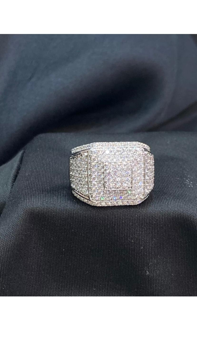 5.40 Carats Natural Diamonds Men’s Gold Ring For Sale 7