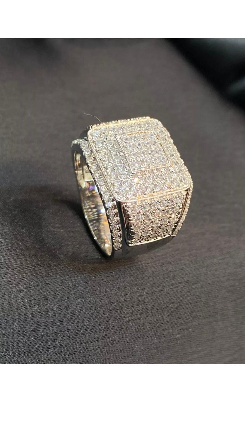 5.40 Carats Natural Diamonds Men’s Gold Ring For Sale 4