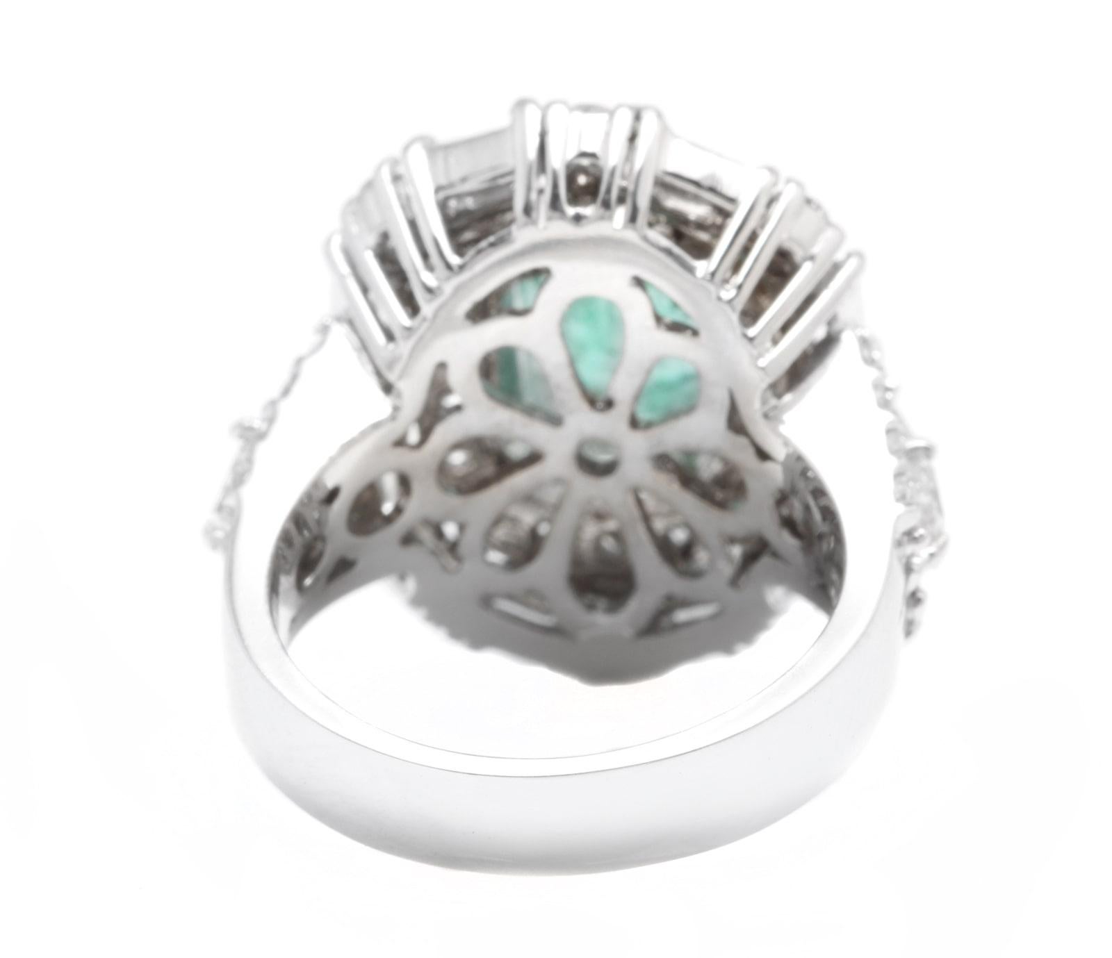 5.40 Carats Natural Emerald and Diamond 14K Solid White Gold Ring In New Condition For Sale In Los Angeles, CA