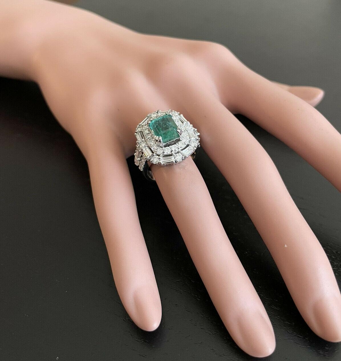 5.40 Carats Natural Emerald and Diamond 14K Solid White Gold Ring For Sale 3