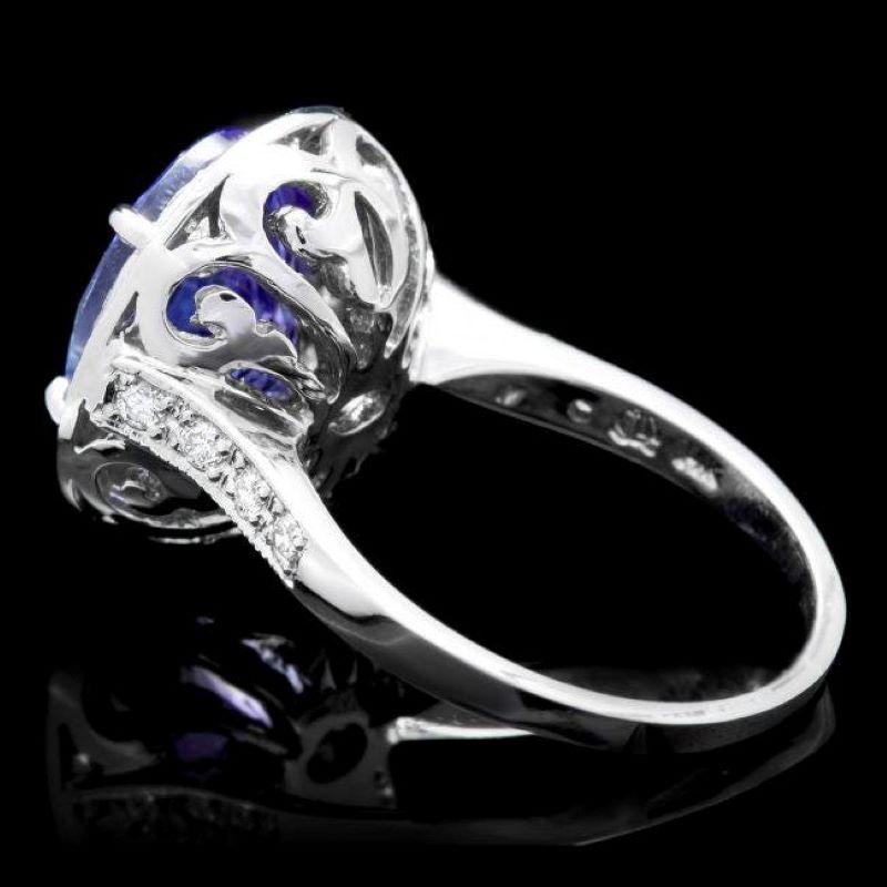 Ring aus 14 Karat massivem Weißgold mit 5,40 Karat natürlichem Tansanit und Diamant (Gemischter Schliff) im Angebot