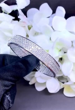 5.40 Ct Natural Diamonds 18K Gold Contemporary Bracelet