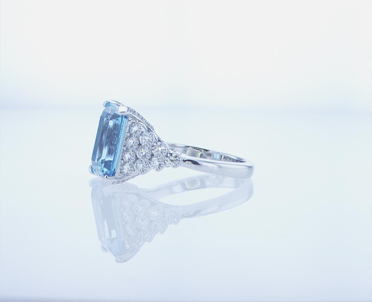 Women's or Men's 5.40ct Aqua Ring with over 1ct of Diamonds For Sale