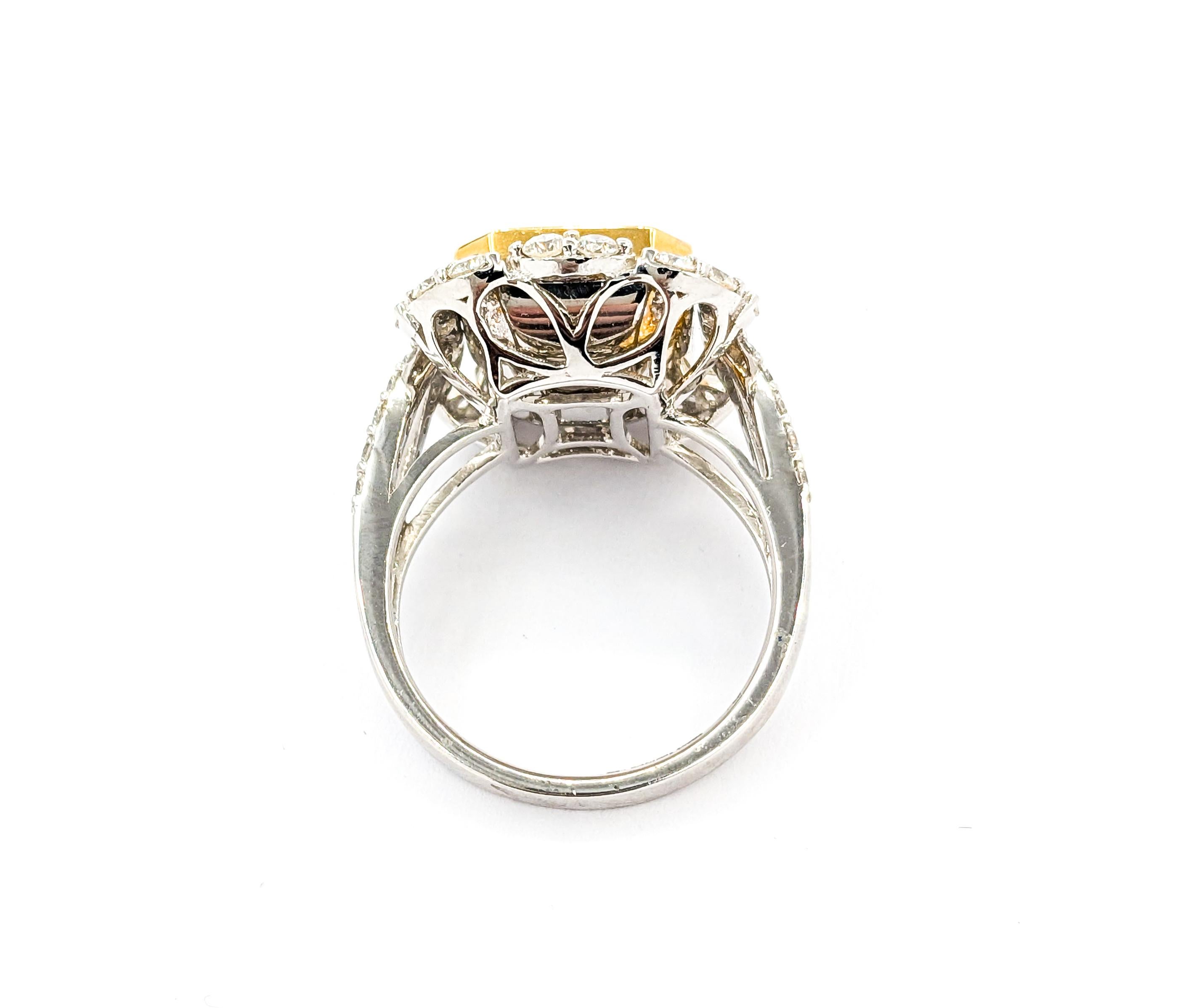 5,40ct Smaragd & Diamant Ring in 18kt zweifarbigem Gold 1