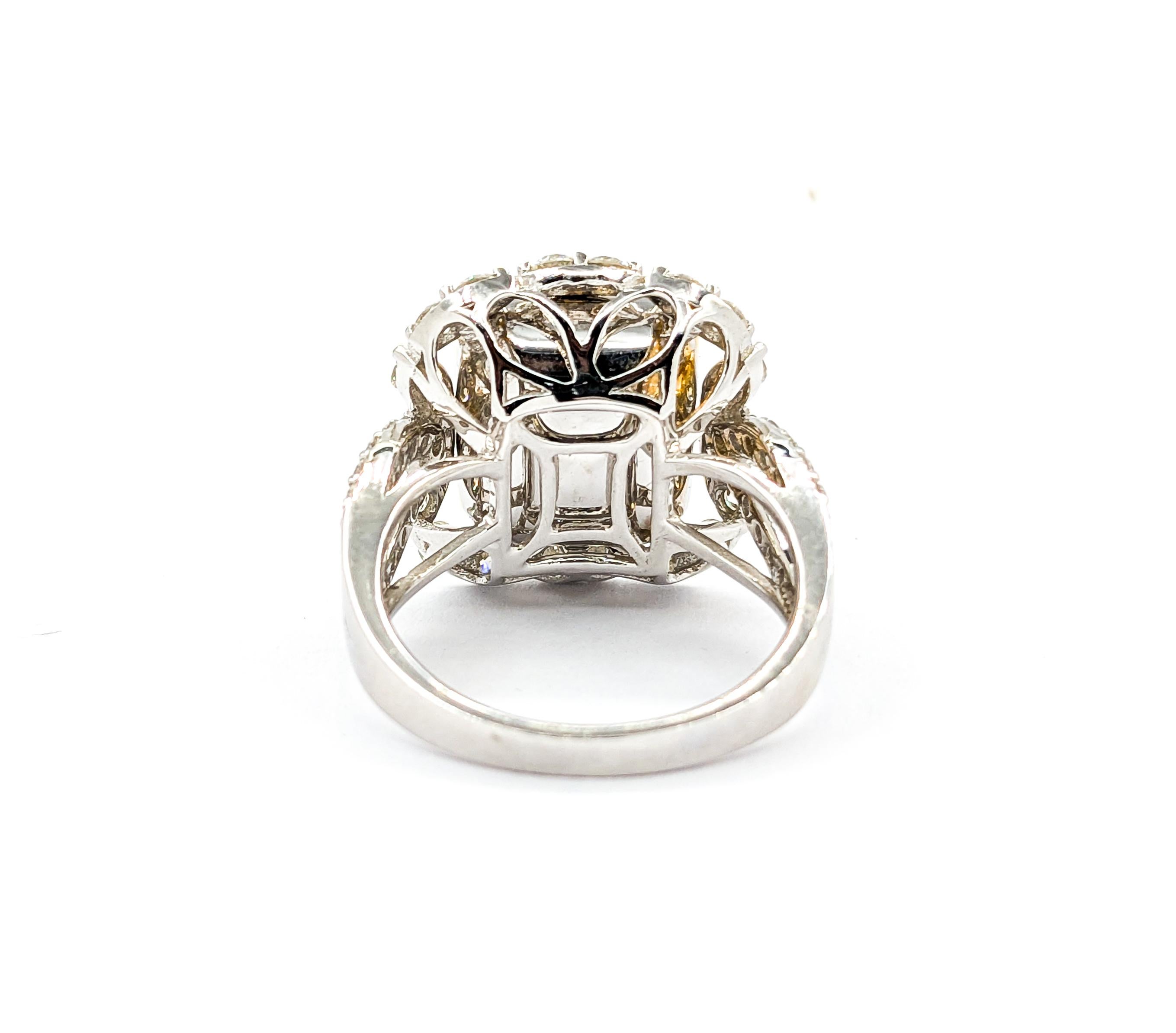 5,40ct Smaragd & Diamant Ring in 18kt zweifarbigem Gold 2