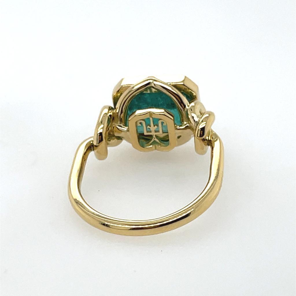 5.40ct Emerald Ring in 18ct Yellow Gold bezel set For Sale 7