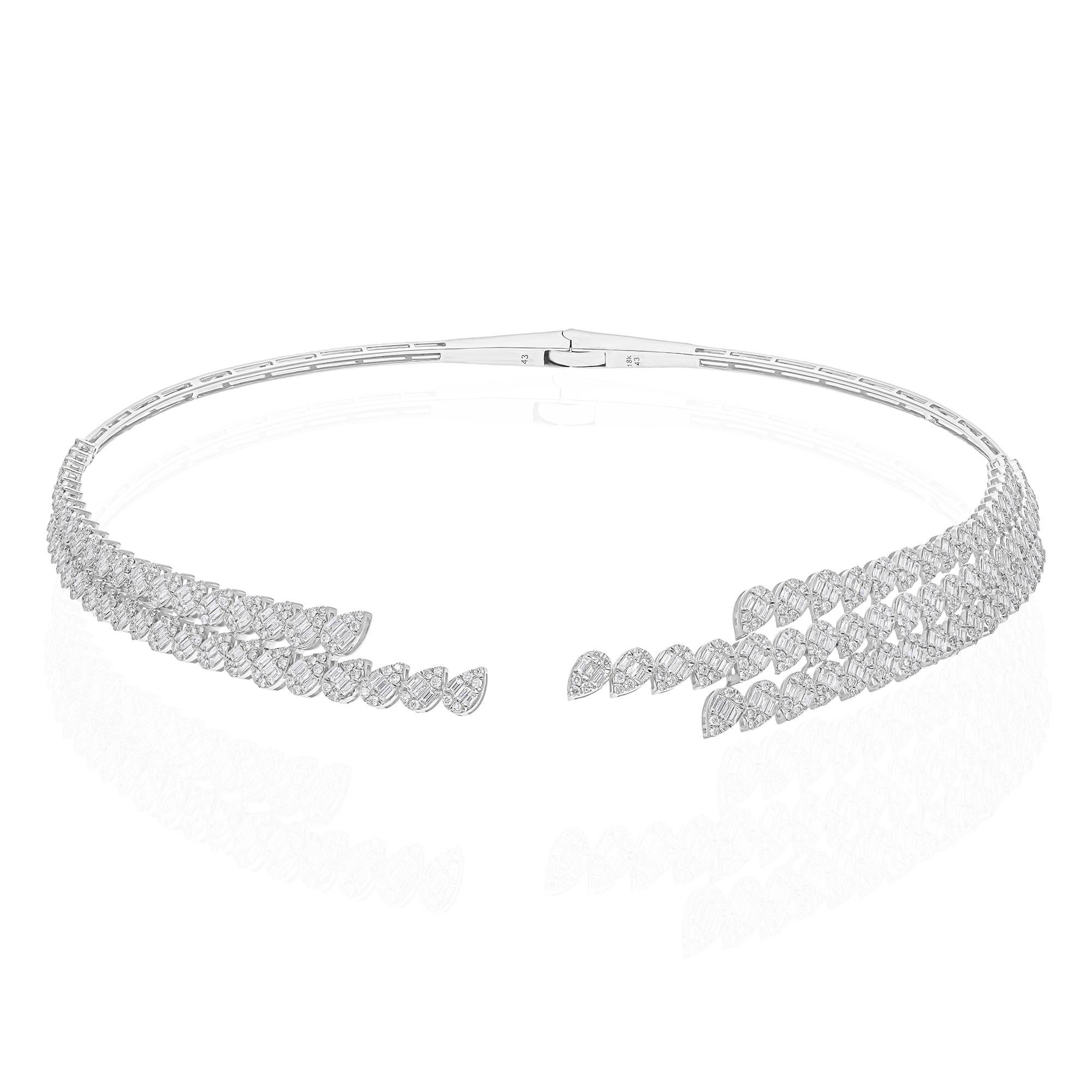 Elevate your jewelry collection with this exquisite 5.41 Carat Pear Diamond Open Choker Necklace, crafted from luxurious 18 Karat White Gold. Designed to make a bold yet elegant statement, this choker features an array of natural diamonds with a