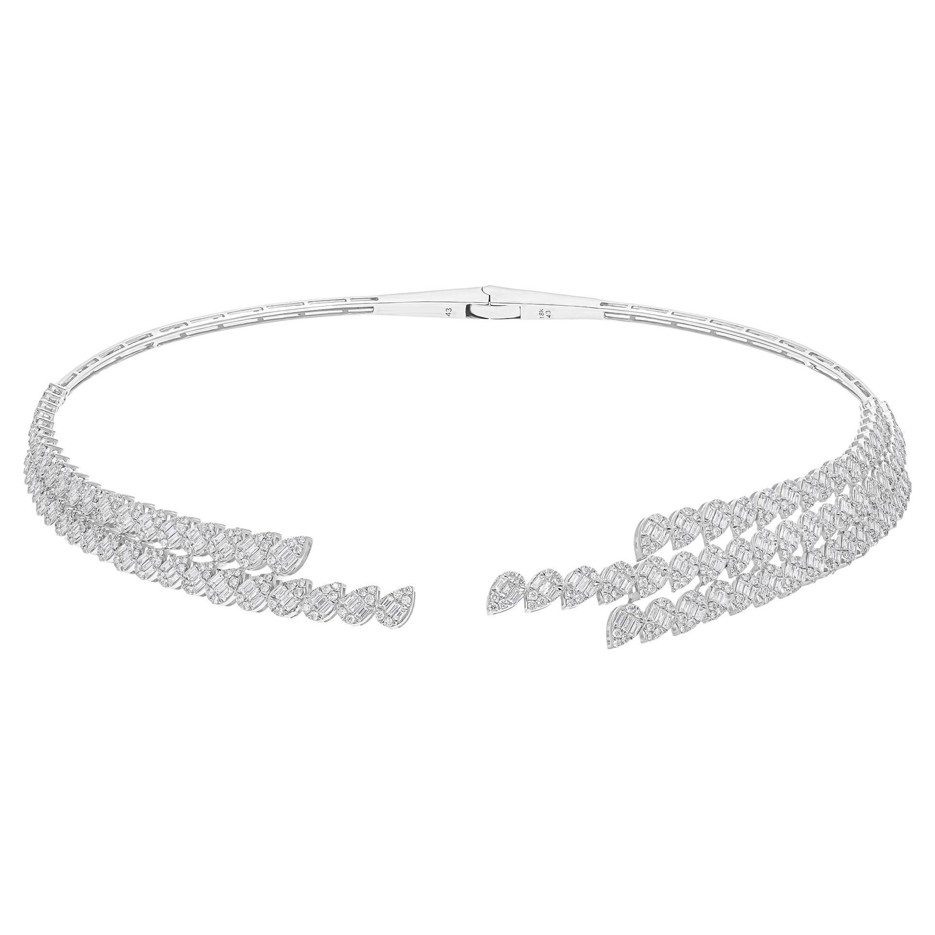 5.41 Carat SI/H Pear Diamond Open Choker Necklace 18 Karat White Gold Jewelry For Sale