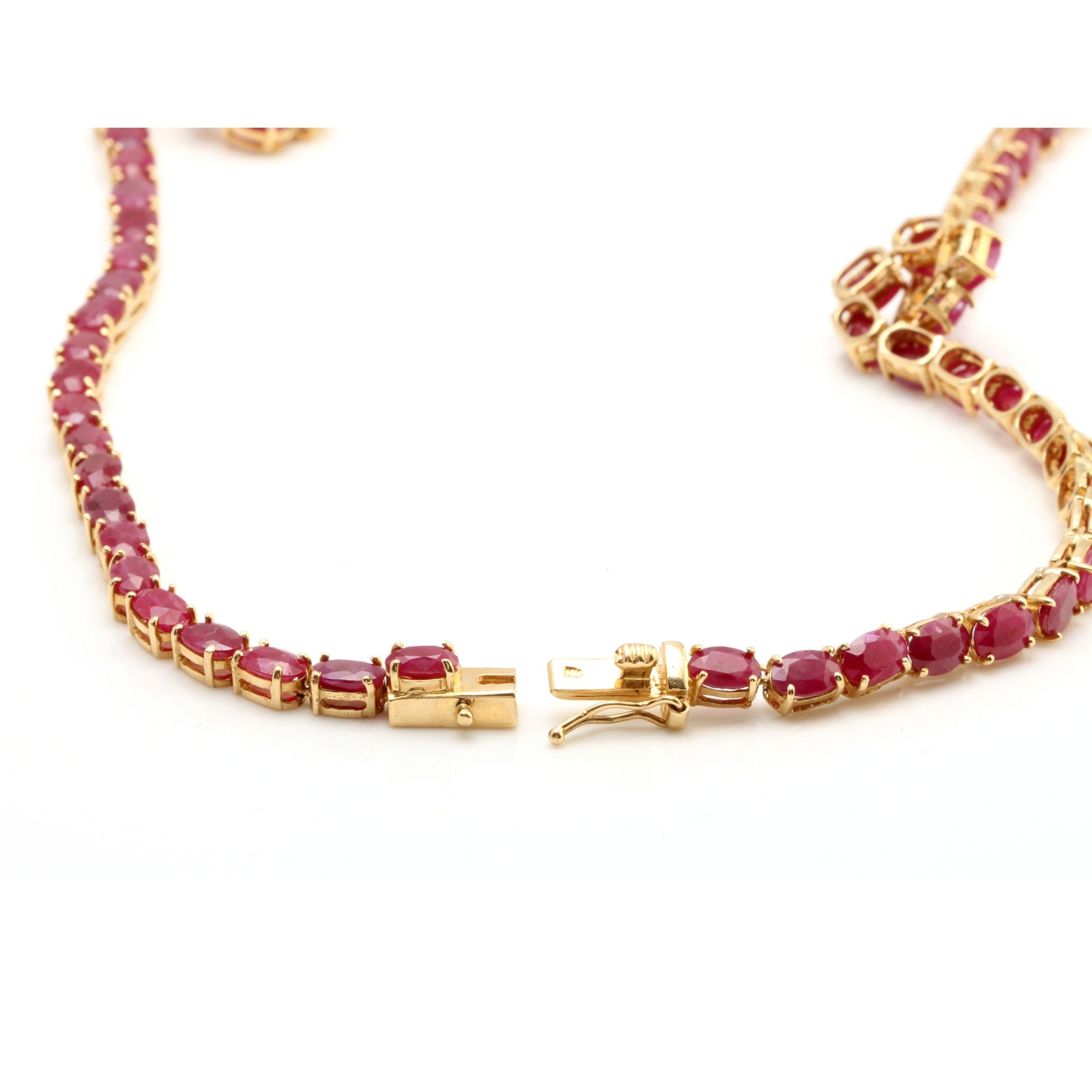 Oval Cut 54.14 Carat Natural Red Ruby and Diamond 14 Karat Solid Yellow Gold Necklace For Sale