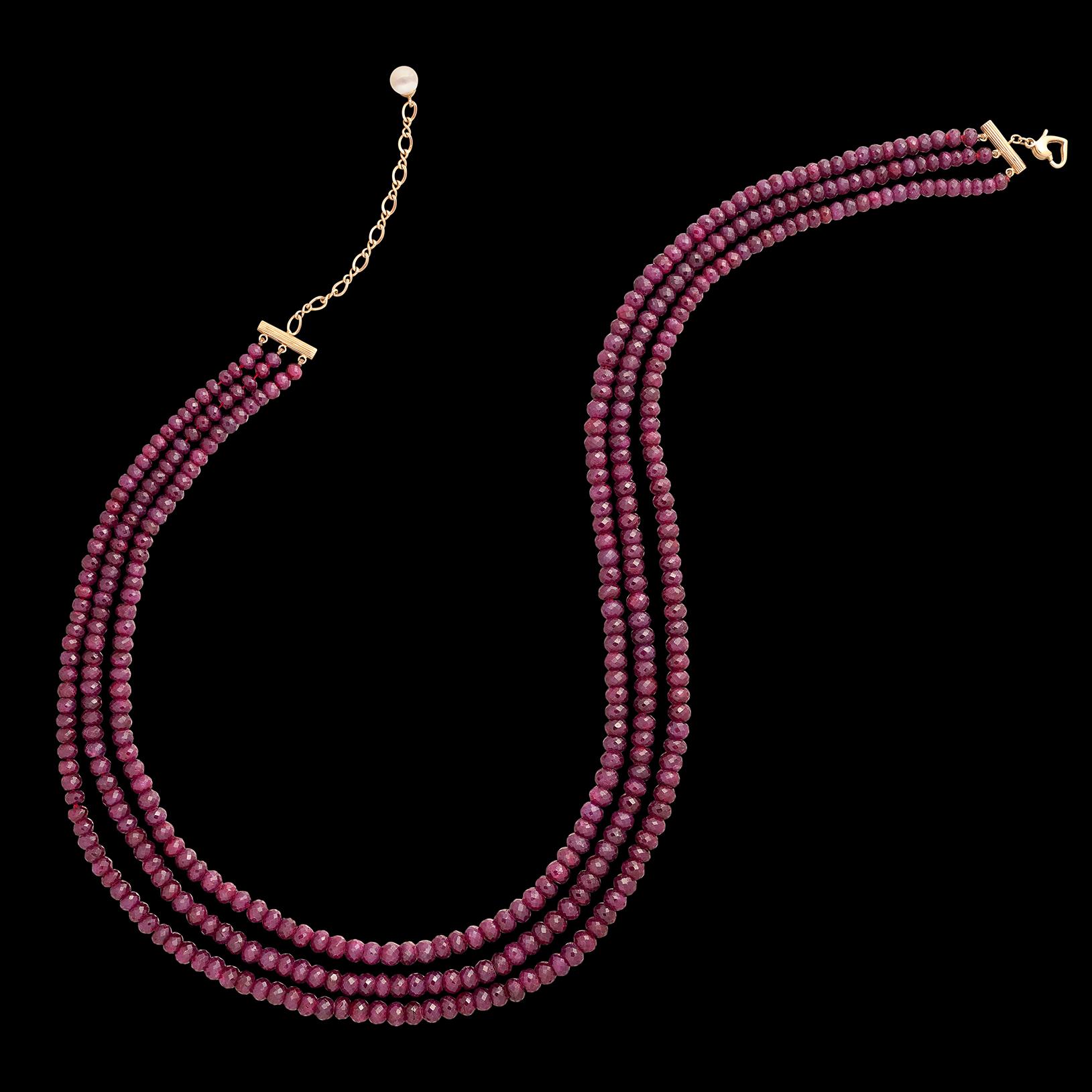 Briolette Cut 542 carat 3-Strand Ruby Necklace For Sale