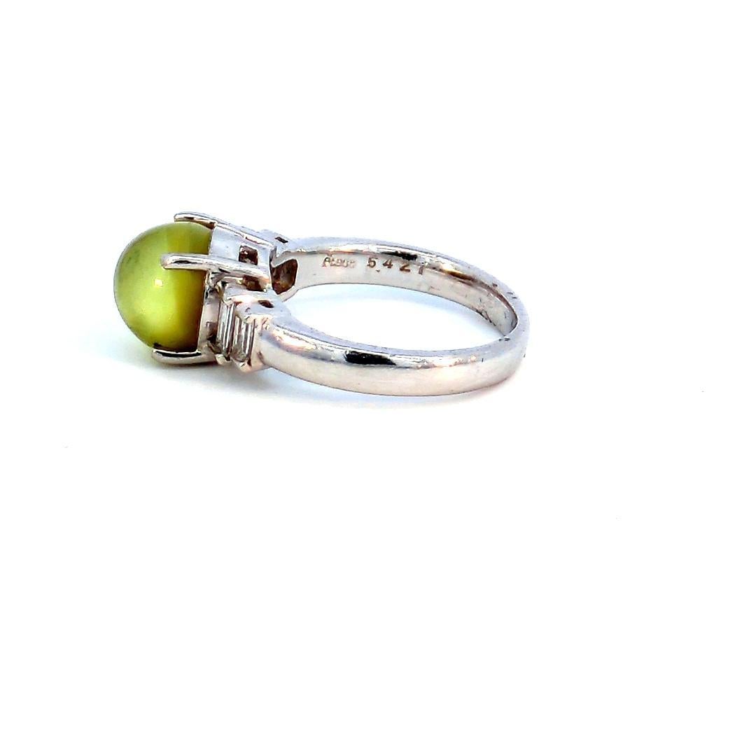 Modern 5.42 Carat Cats Eye Diamond Platinum Ring For Sale