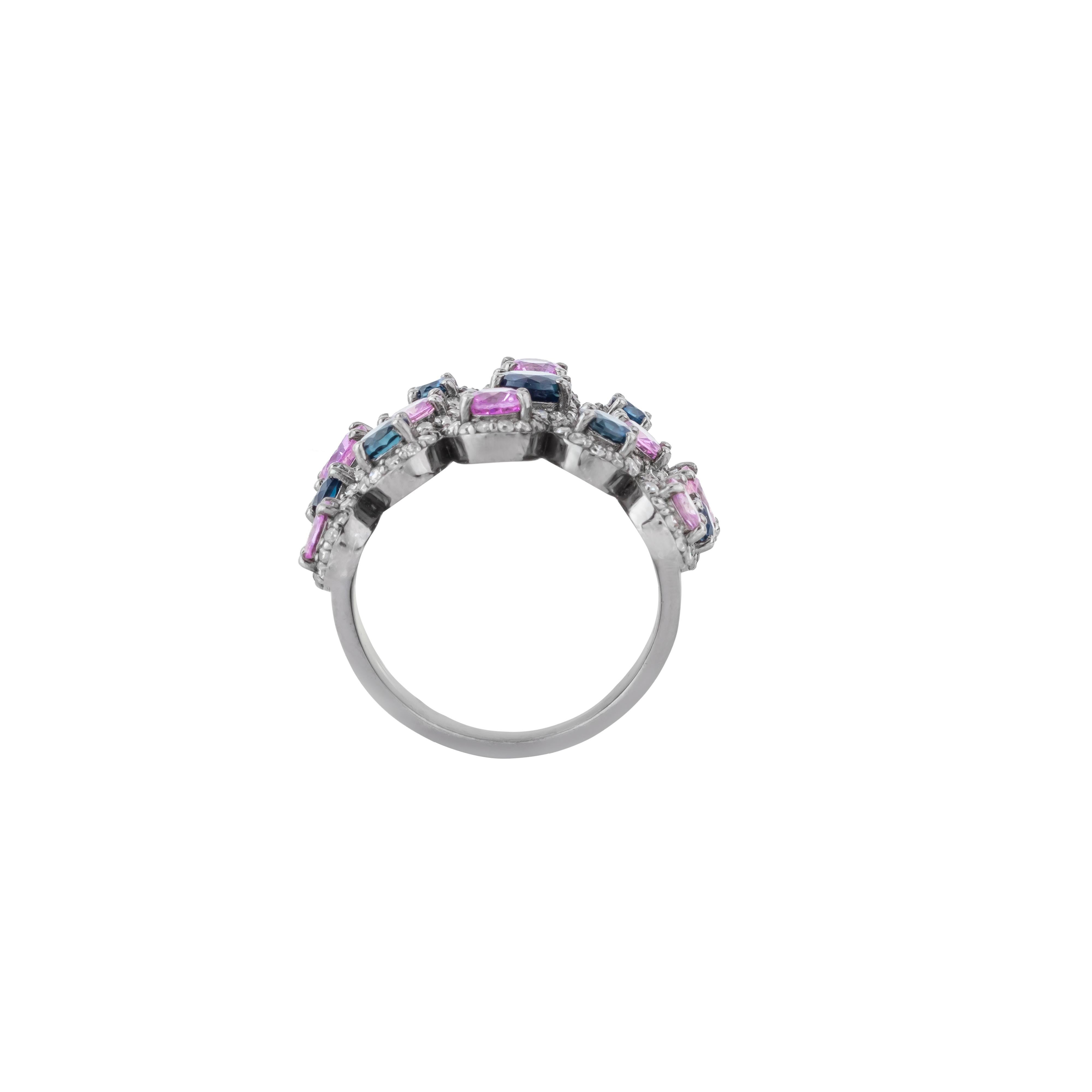 5.42 Carat Diamond and Multi Sapphire Band Ring In New Condition For Sale In Jaipur, IN