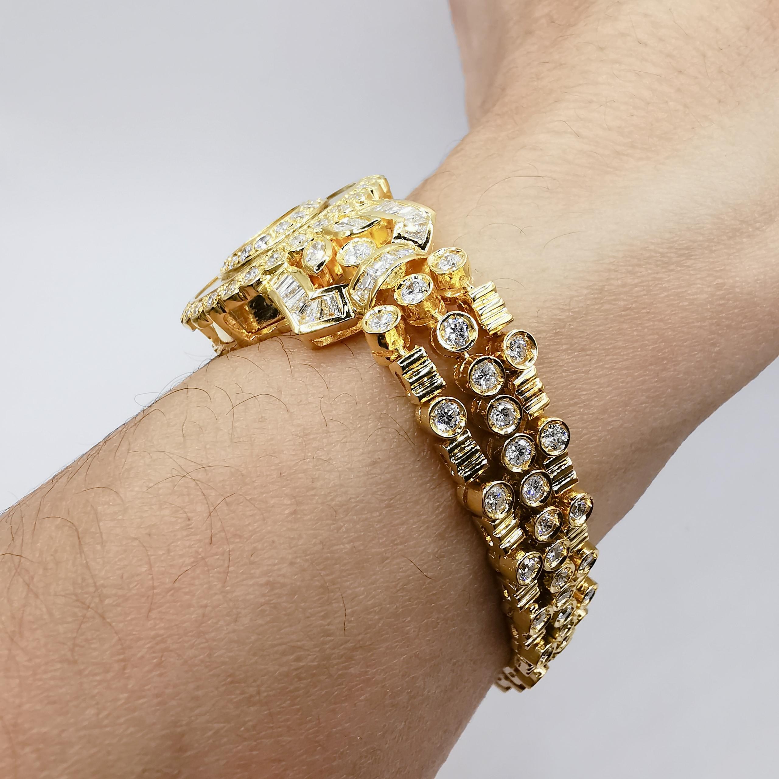 5.42 Carat Happy Diamond Bracelet in 18k Yellow Gold For Sale 4