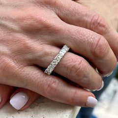 5,42 CTW L' Amour Crisscut Cushion Diamond Platinum Eternity Wedding Band Ring