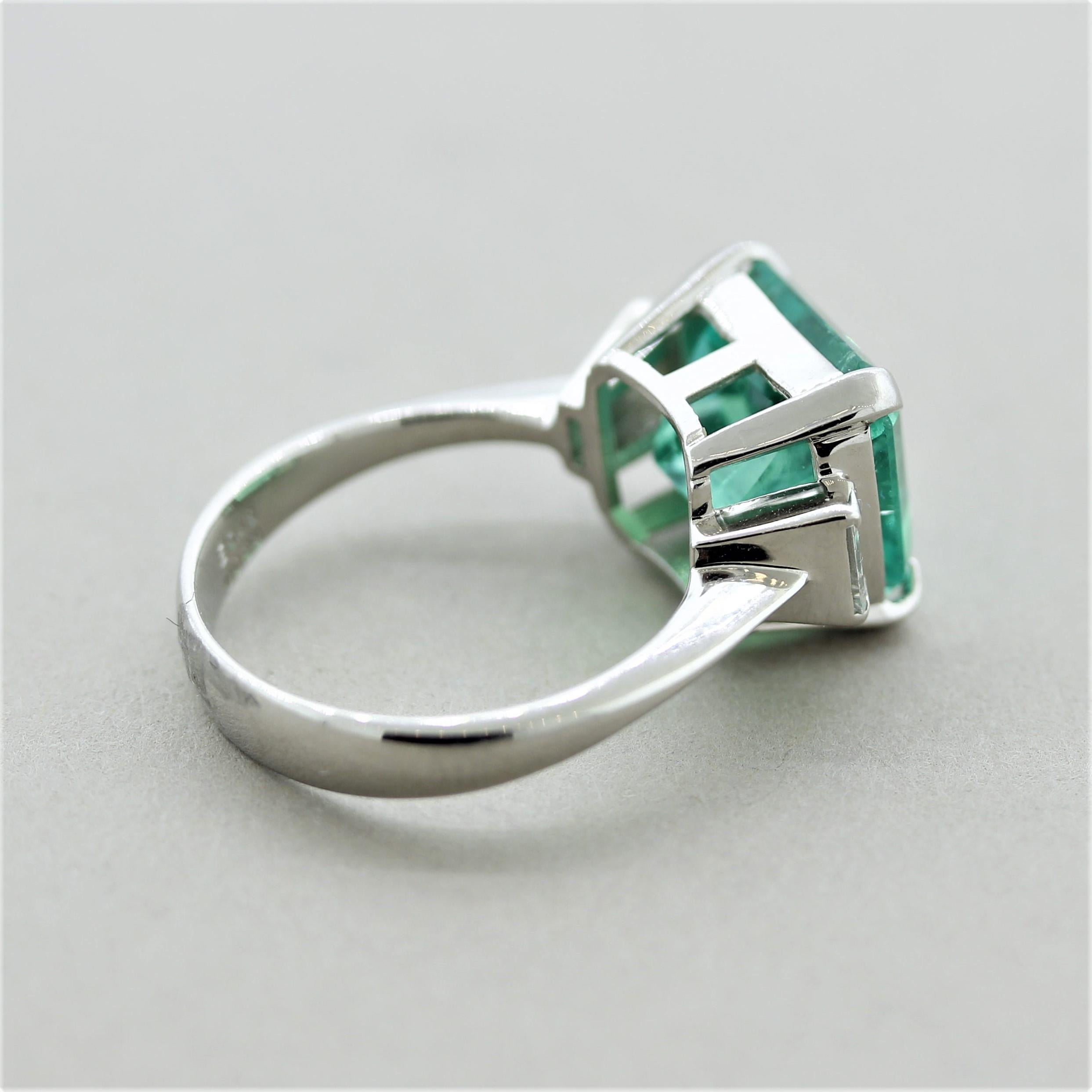 5.43 Carat Colombian Emerald Diamond Platinum Ring, GIA Certified For Sale 2