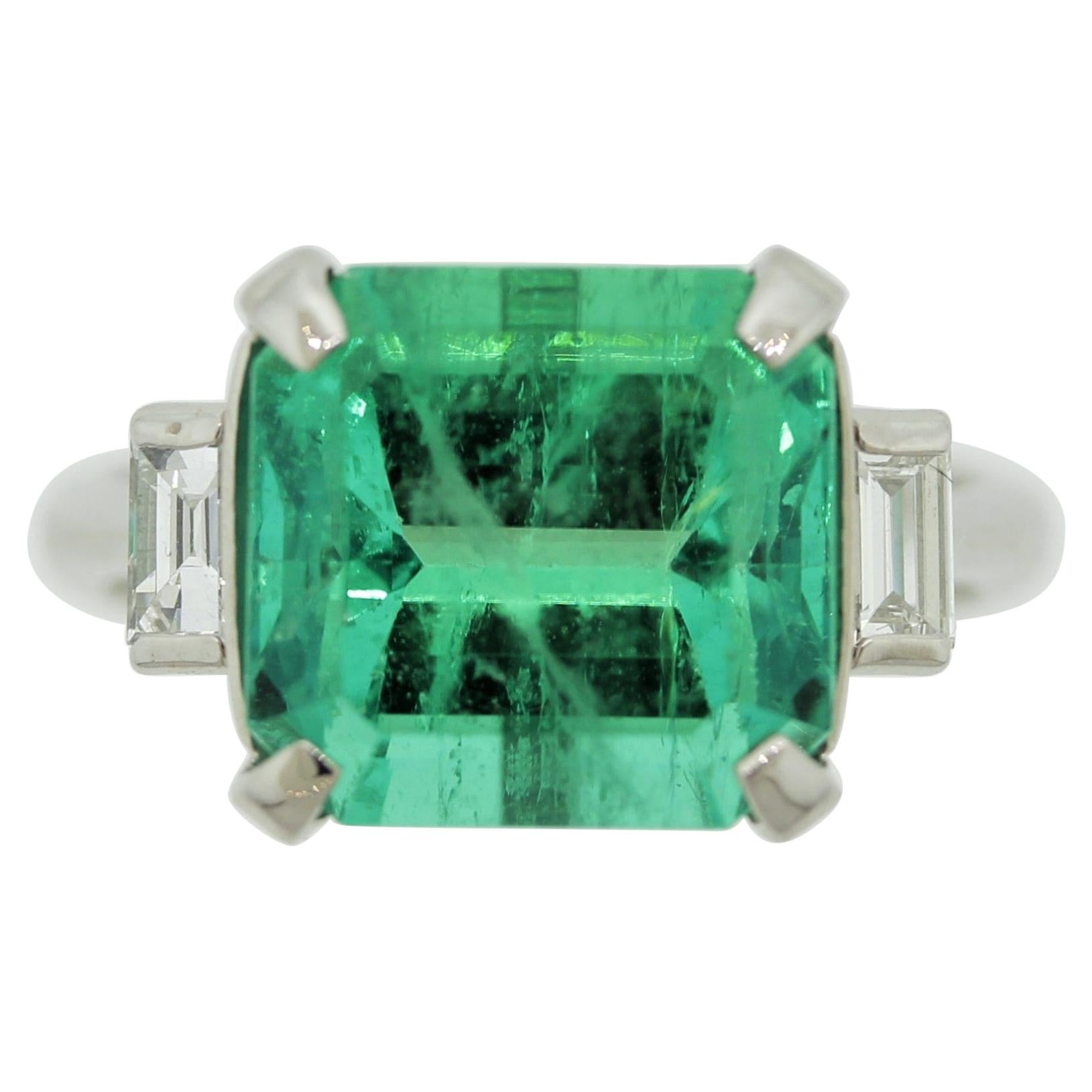 5.43 Carat Colombian Emerald Diamond Platinum Ring, GIA Certified For Sale