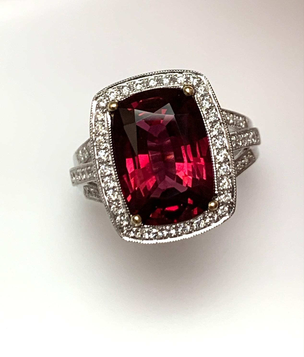 red spinel rings