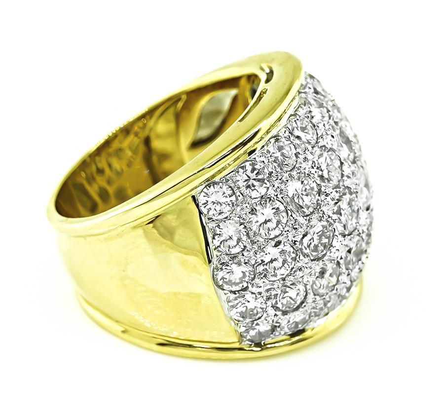 Round Cut 5.43ct Diamond Gold Ring For Sale