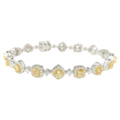 Bracelet fantaisie en or 18 carats avec diamants naturels jaunes et blancs taille coussin de 5,44 carats