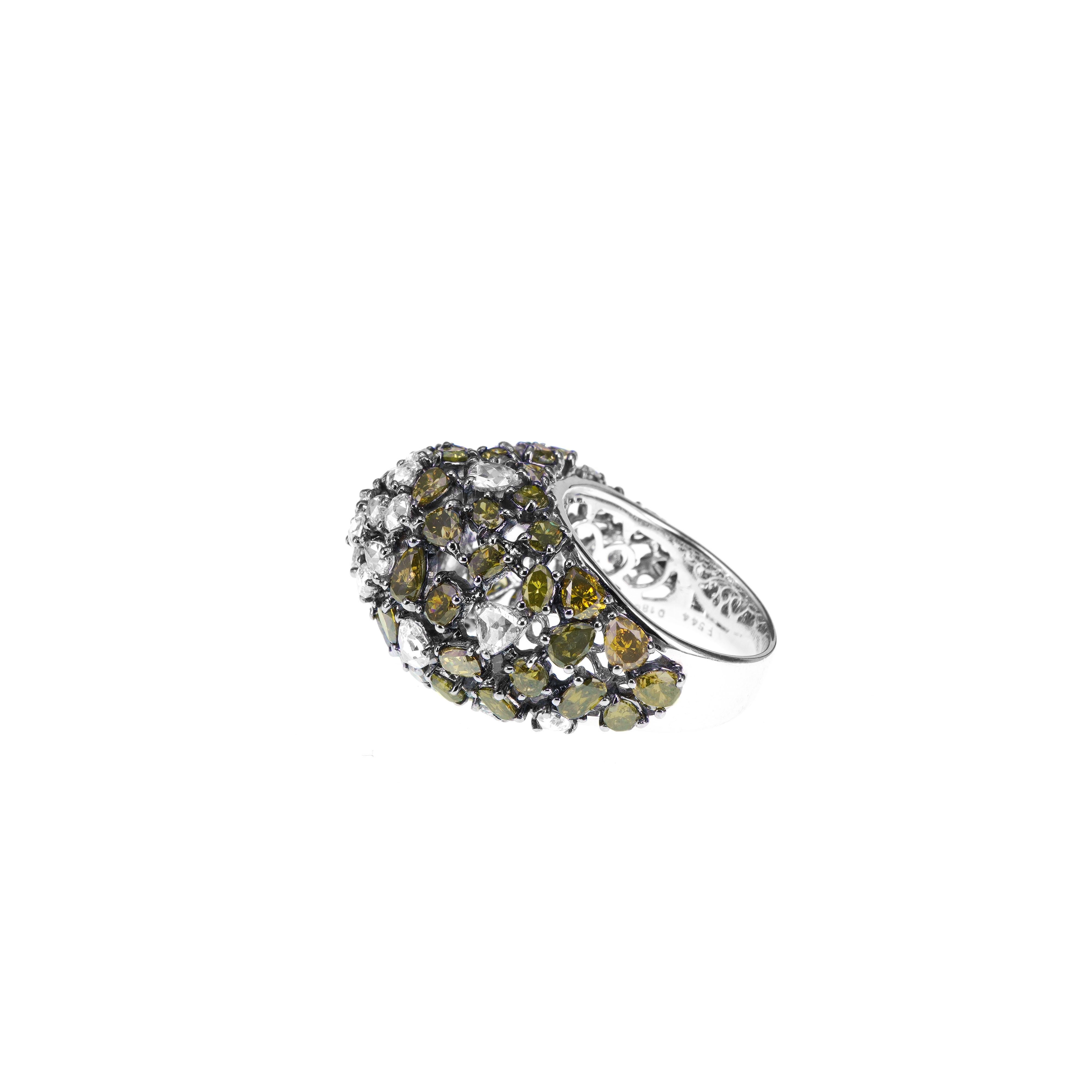 Art Déco 5,44 carati di diamante naturale Greene & Greene 1,86 carati di diamante bianco Anello a cupola 18 carati in vendita