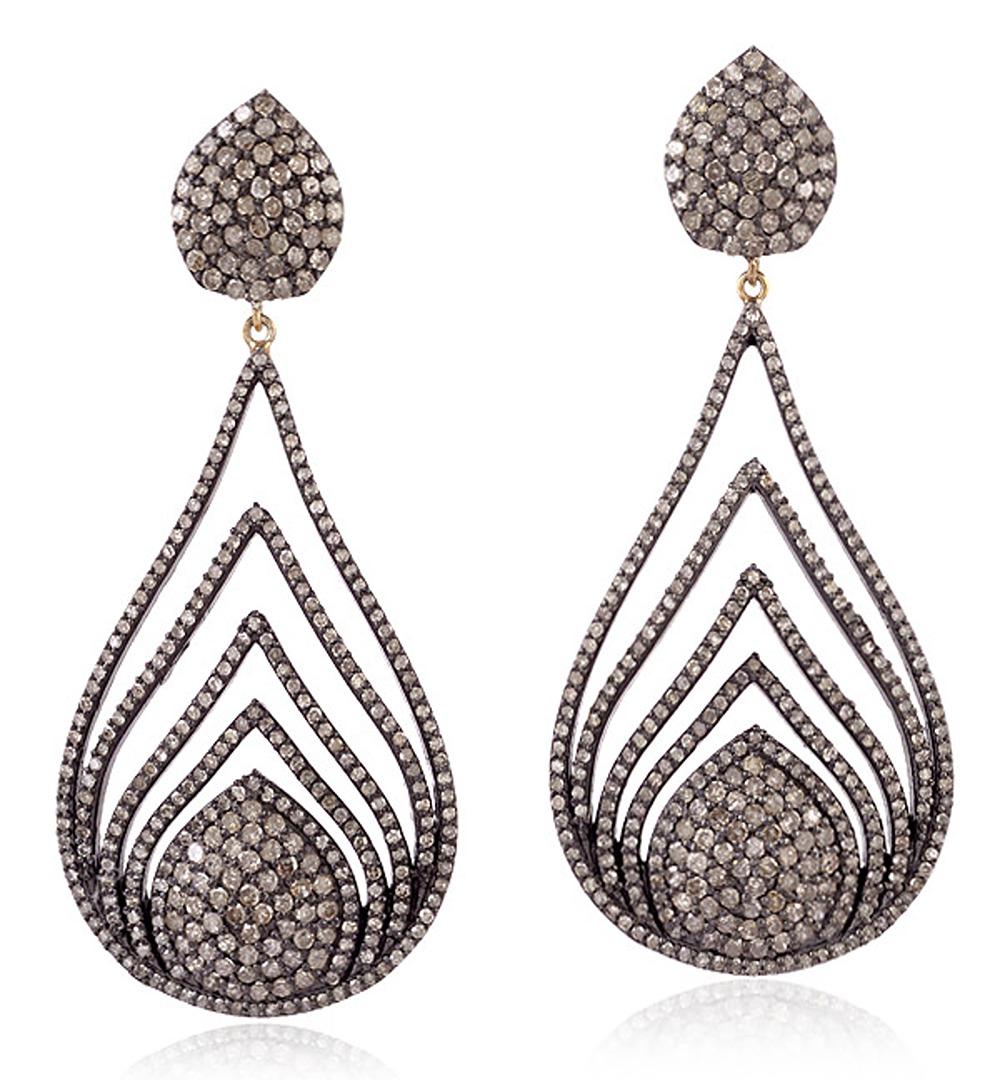 5.44ct Diamond Pear Shaped Dangle Earrings Made In 14k Yellow Gold & Silver In New Condition For Sale In New York, NY