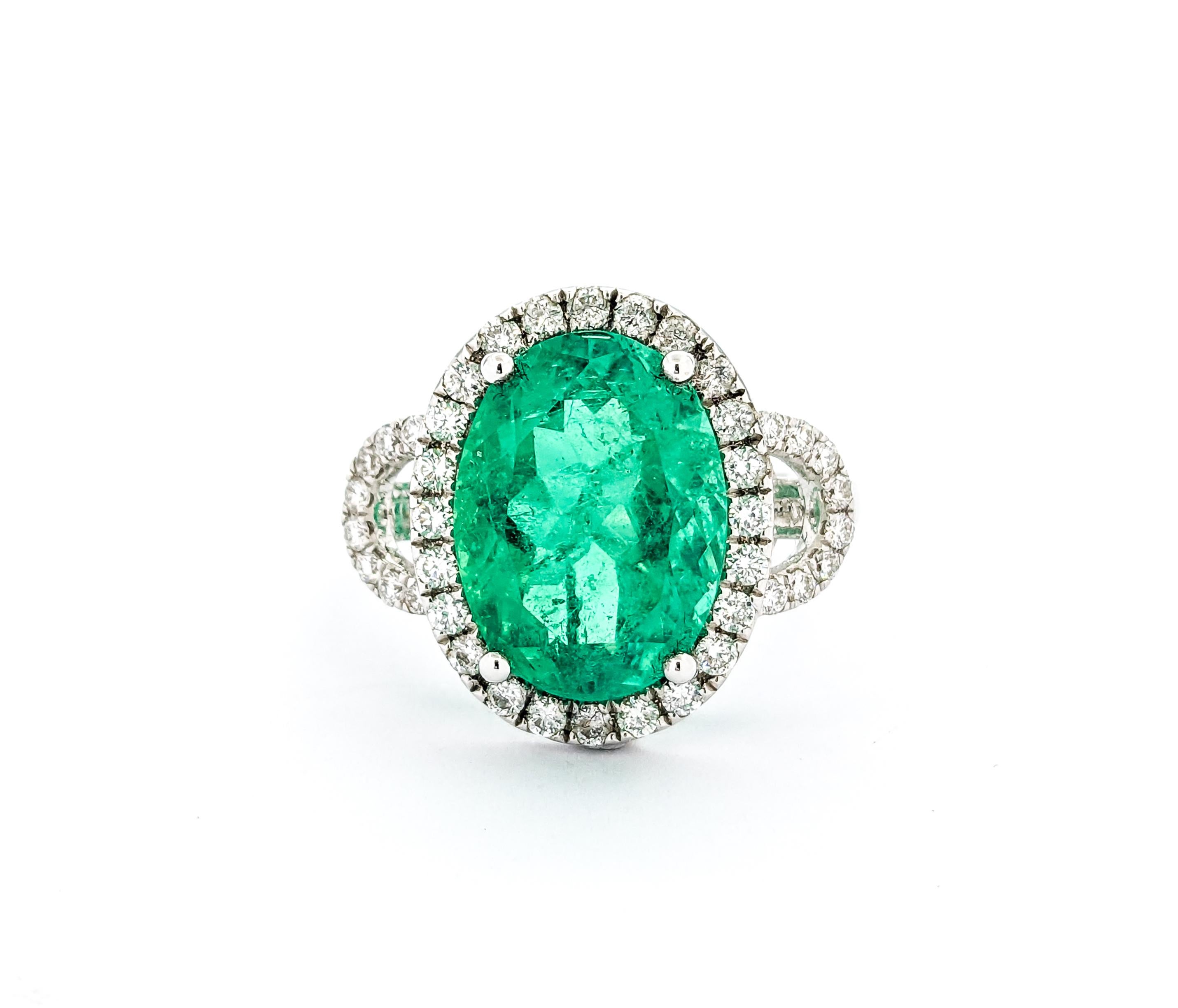 5.44ct Emerald & .59ctw Diamonds Ring In White Gold For Sale 6