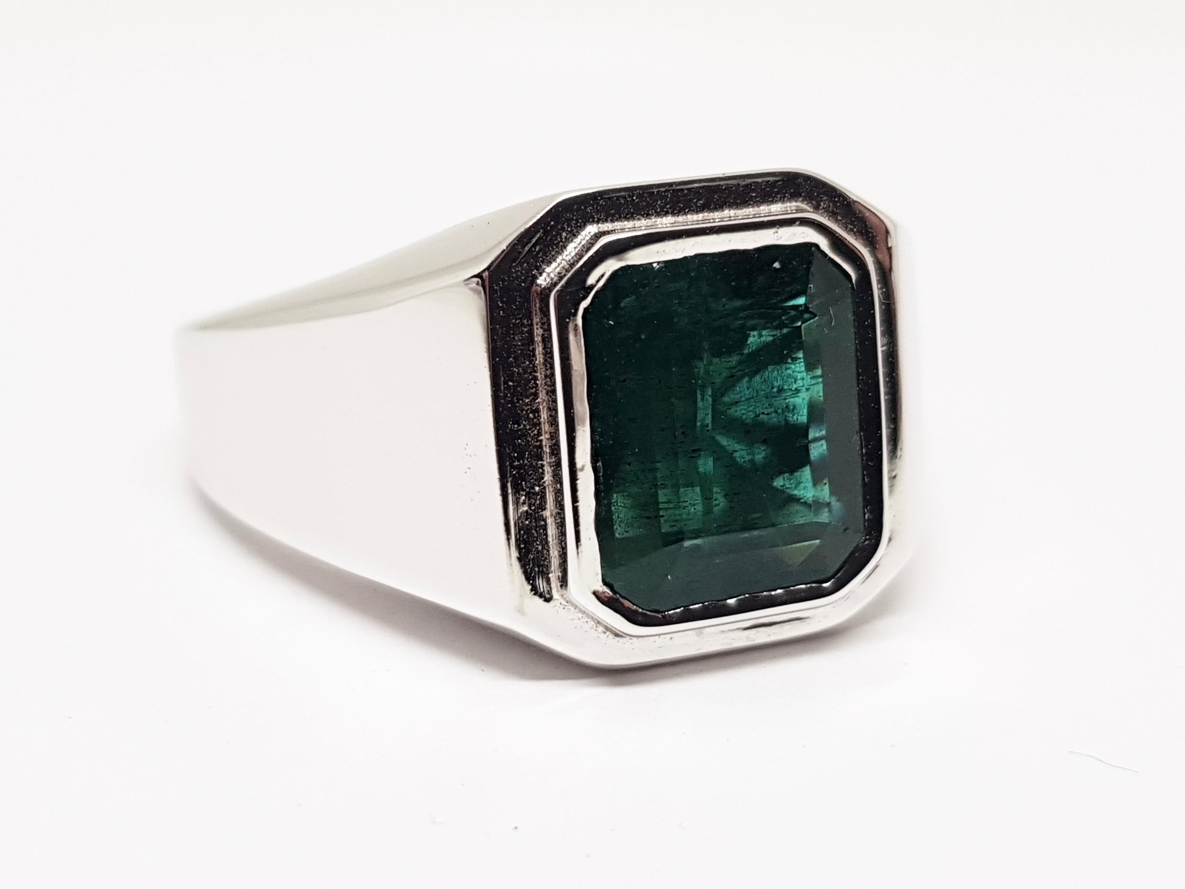 5.45 Carat IGI Certified White Gold Diamond Emerald Men's Ring 4
