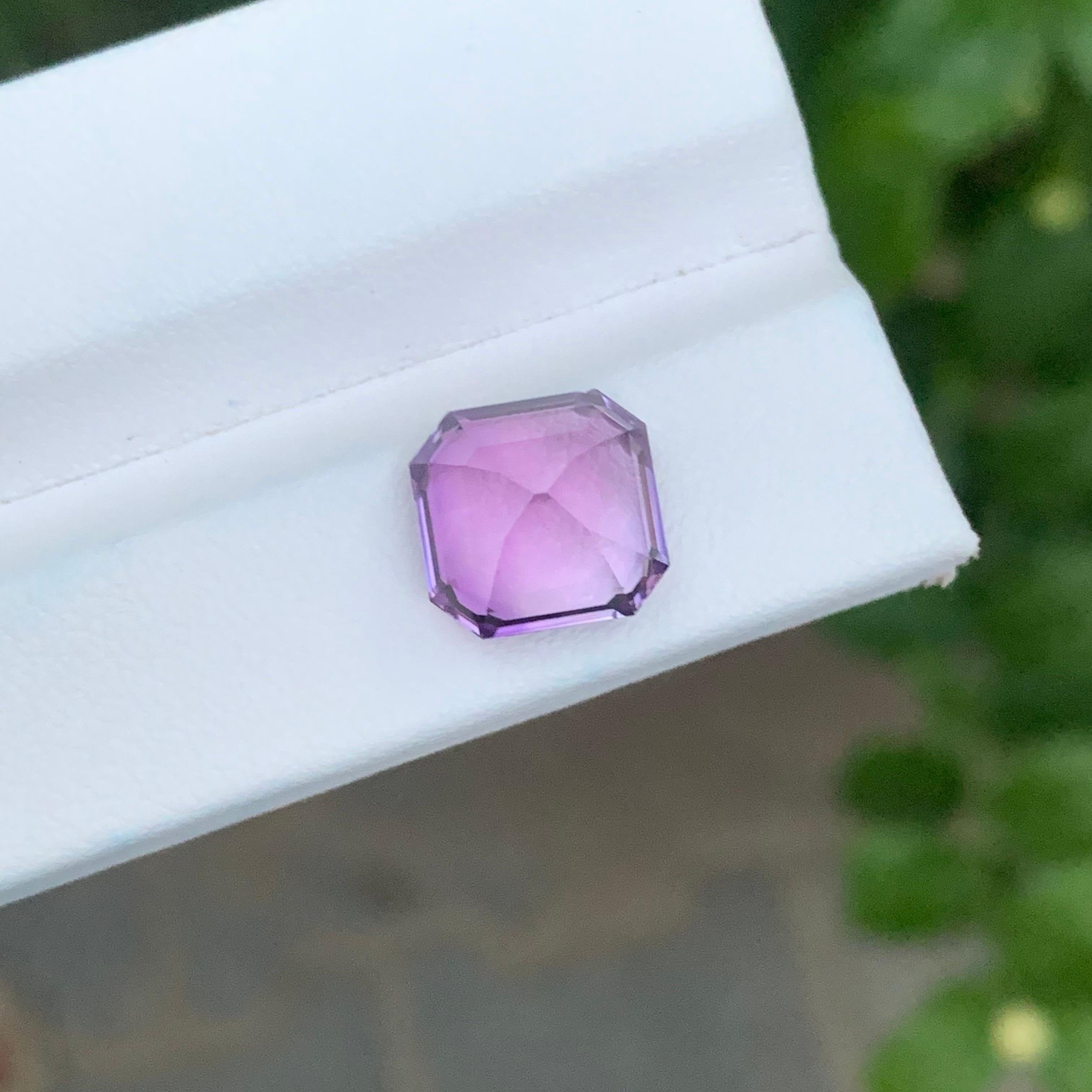 5.45 Carat Natural Loose Amethyst Octagon Shape Gemstone For Sale 1