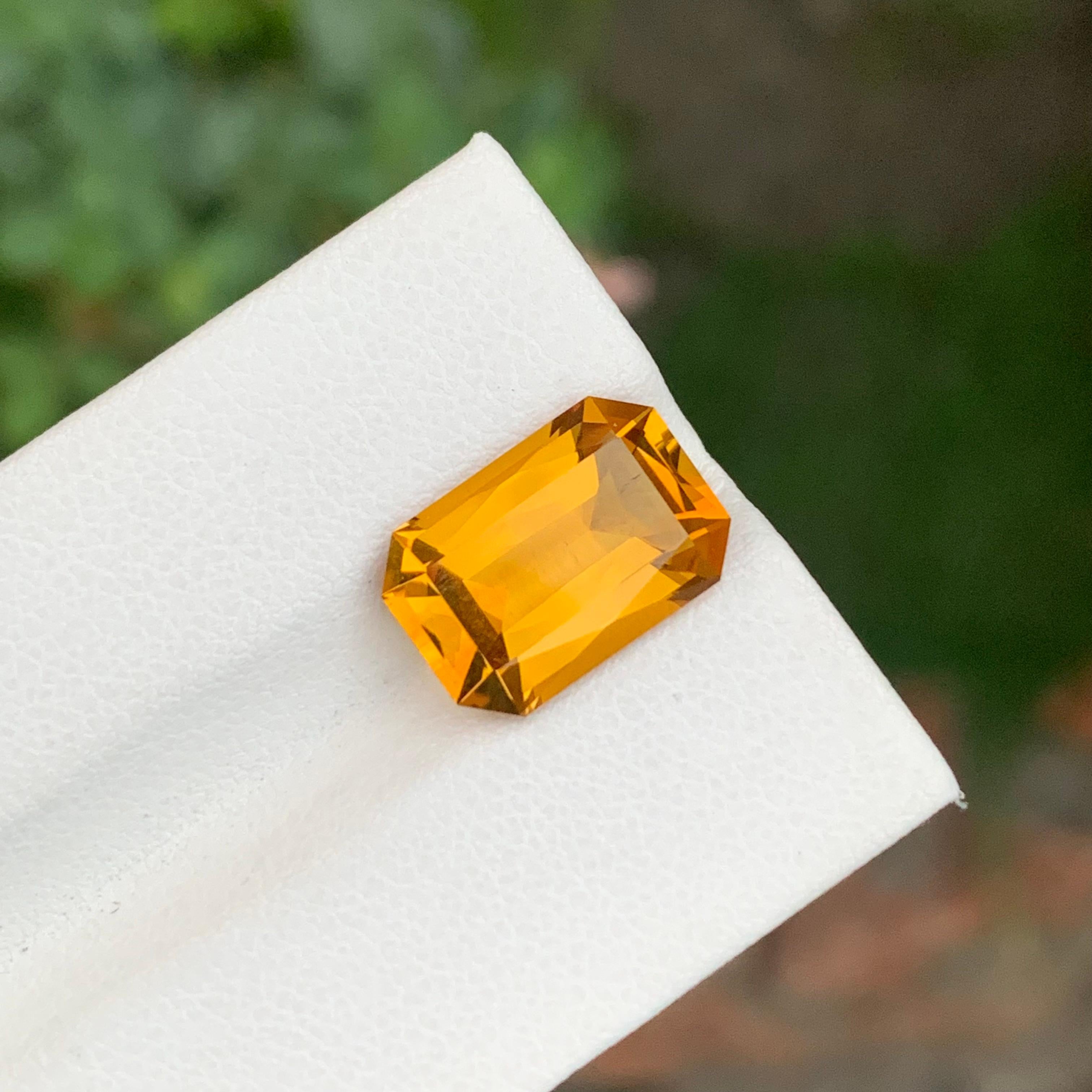 5.45 Karat natürlicher loser Citrin in Smaragdform in Smaragdform für Schmuck (Smaragdschliff) im Angebot