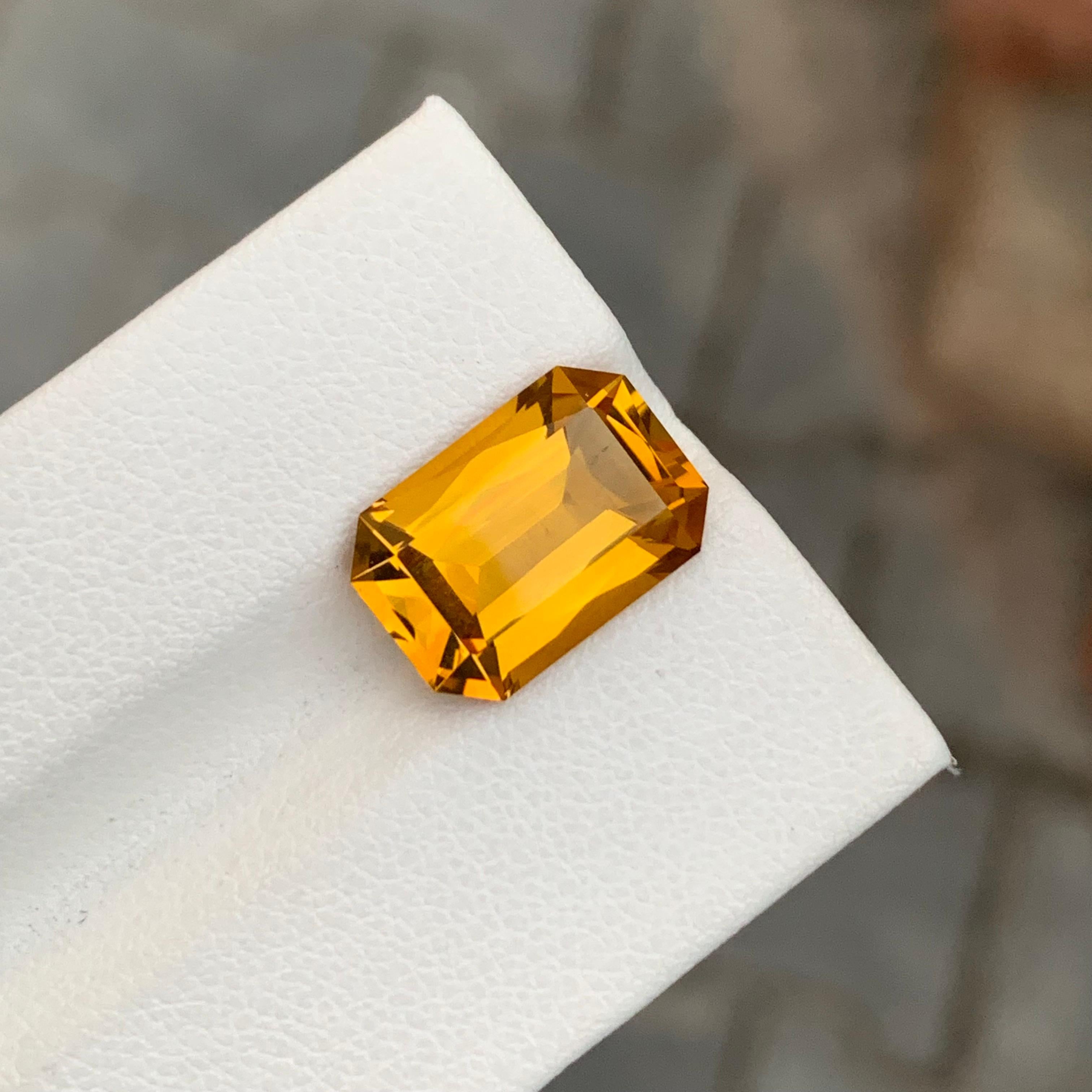 5.45 Karat natürlicher loser Citrin in Smaragdform in Smaragdform für Schmuck im Angebot 3