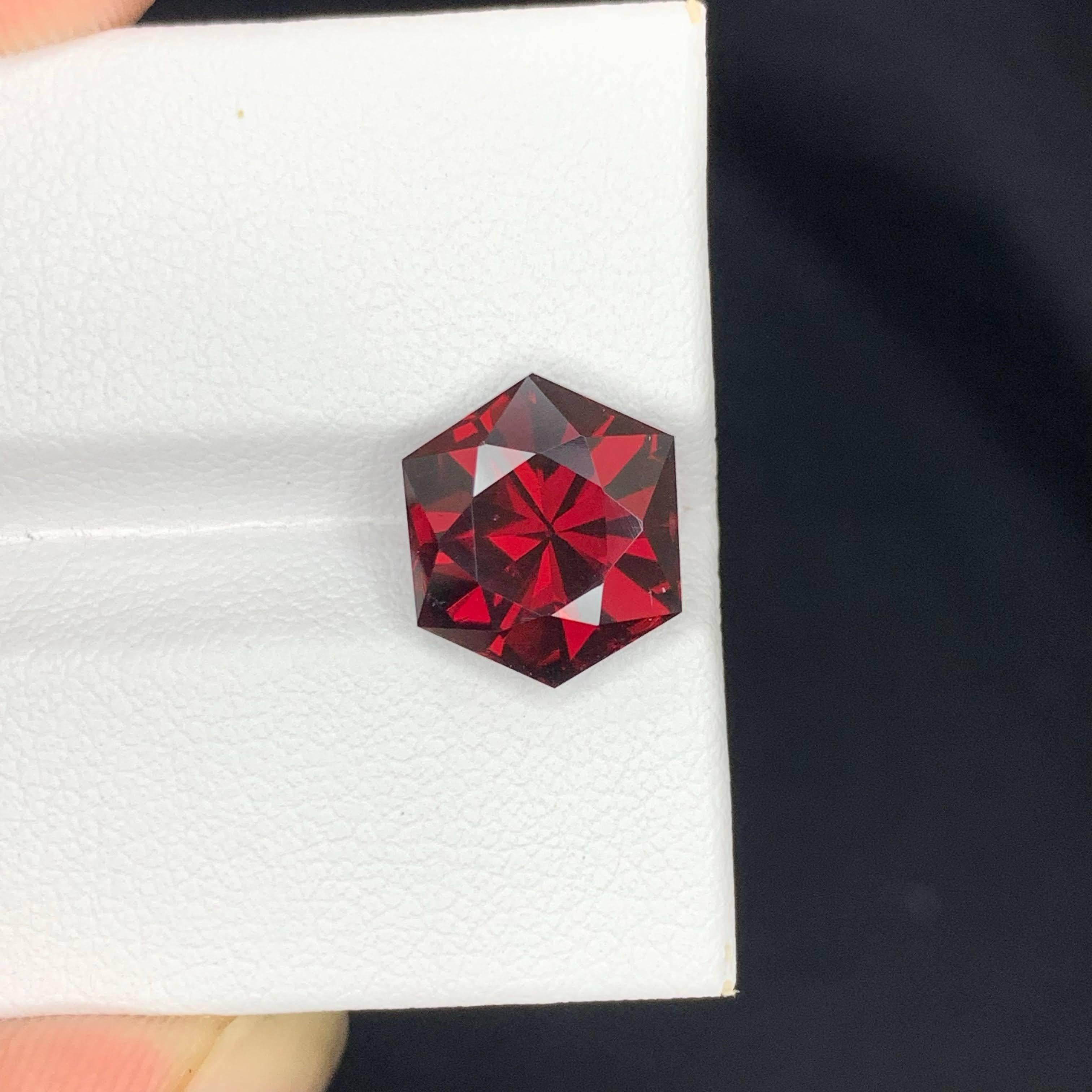 5.45 Carat Natural Loose Deep Red Garnet Stone Hexagon Cut African Gemstone For Sale 4