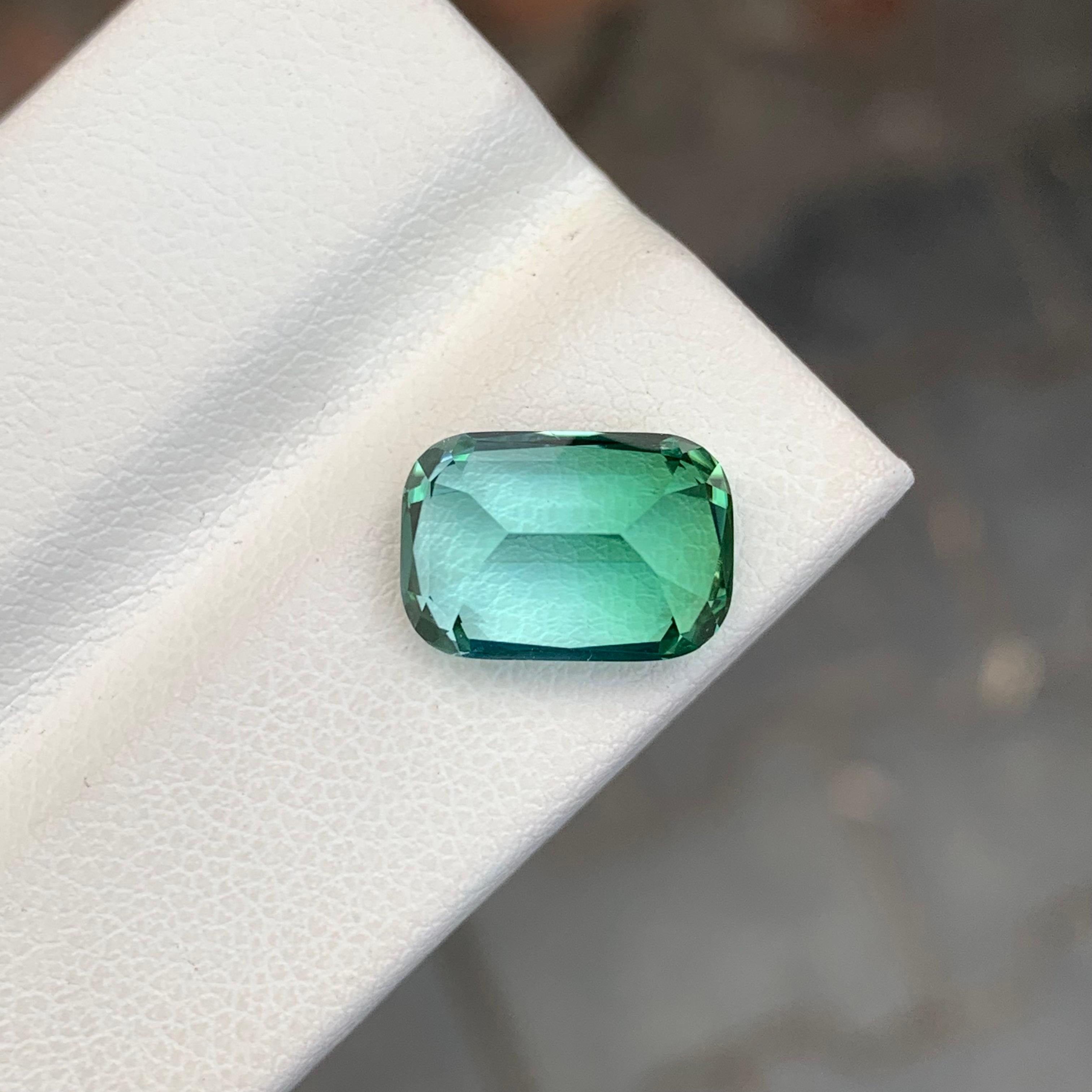 Top Quality 5.45 Carats Natural Loose Bicolor Seafoam Tourmaline en vente 4
