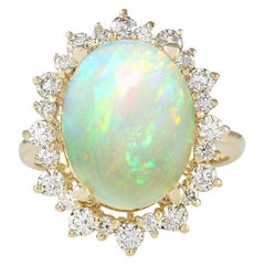 Bague en or jaune 14 carats avec opale naturelle et diamants