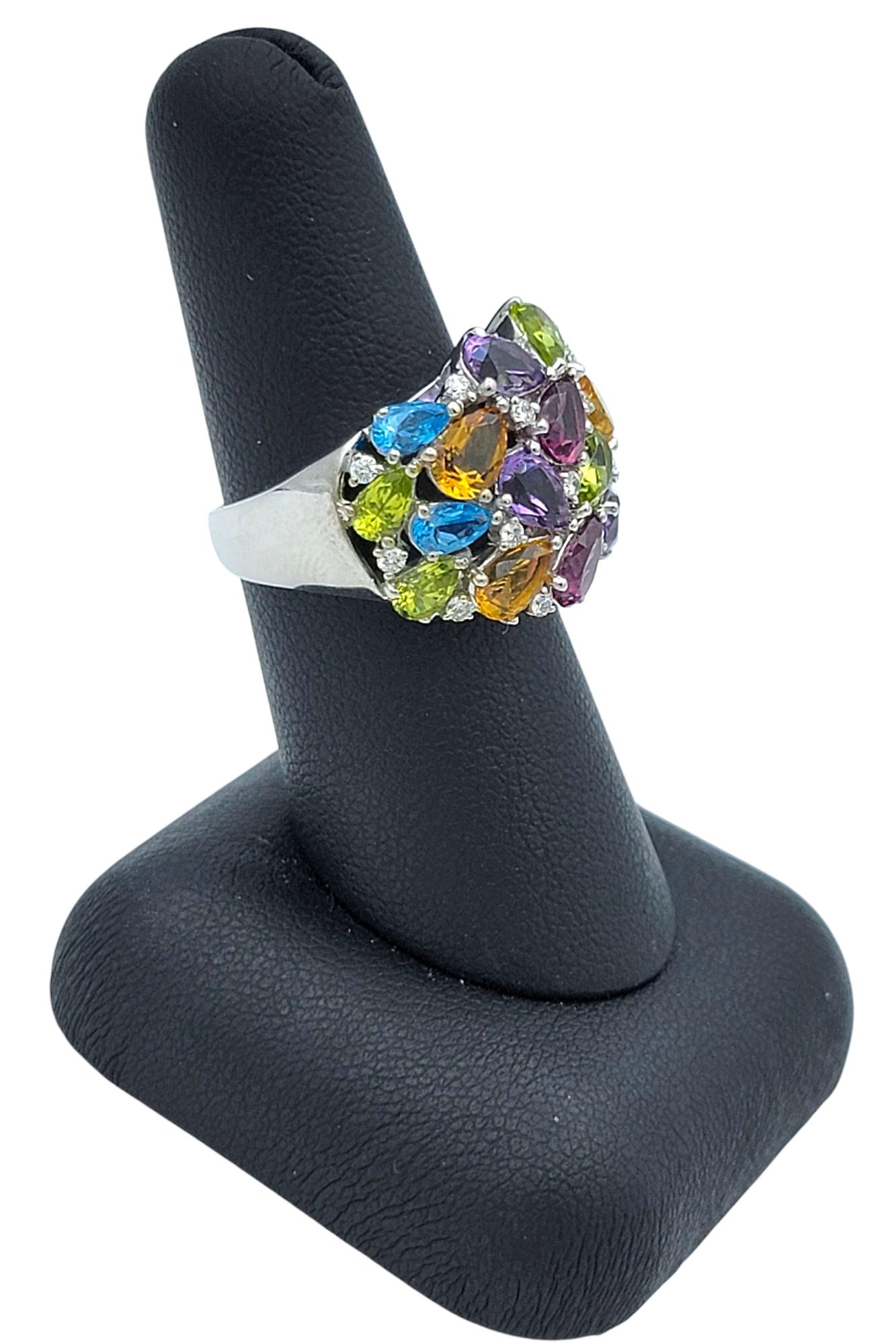 Anello Cocktail Multi Pear Gemstone Cluster da 5,45 carati totali, oro bianco 18 carati in vendita 4