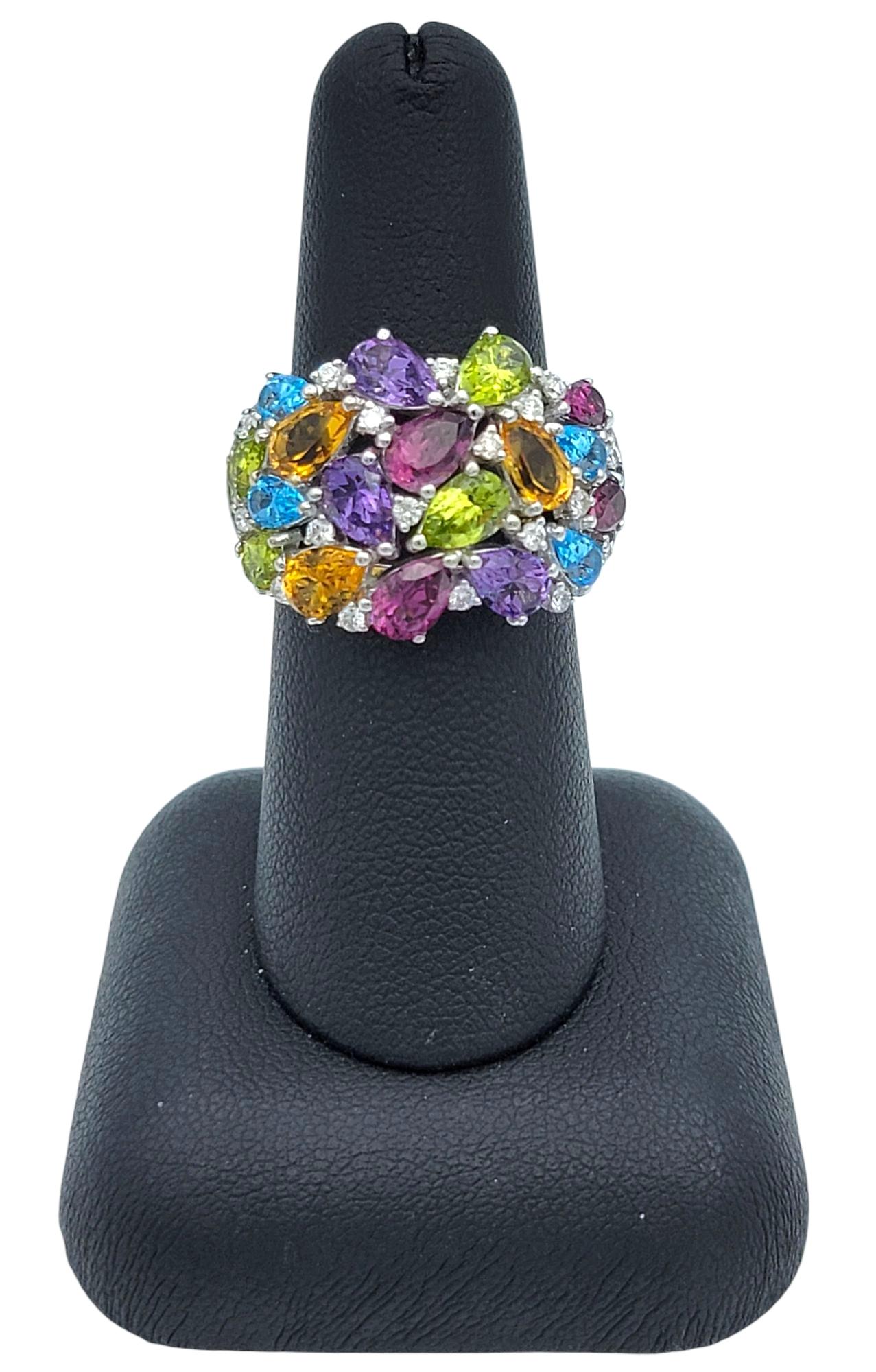 Anello Cocktail Multi Pear Gemstone Cluster da 5,45 carati totali, oro bianco 18 carati in vendita 3