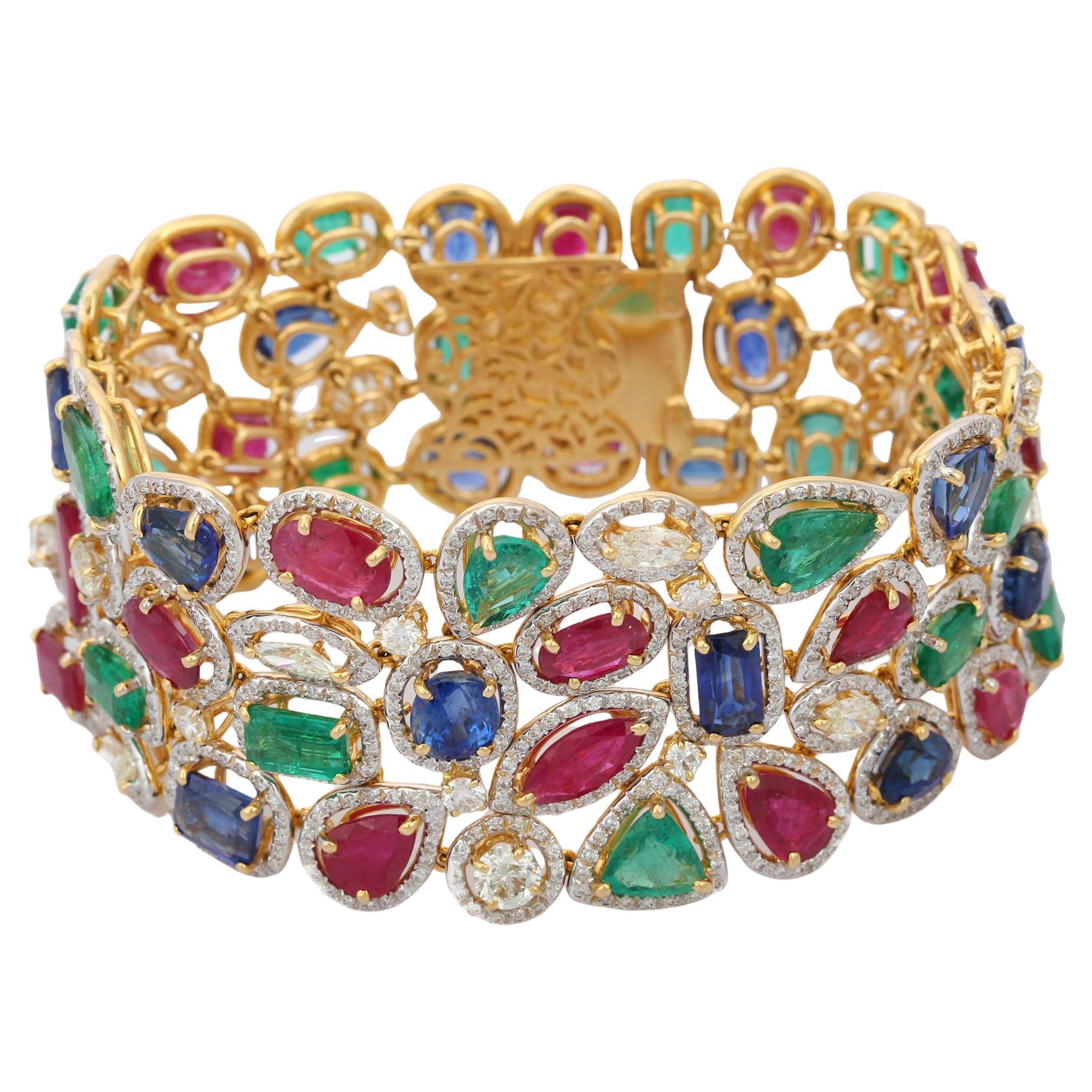 54,5 cts Esmeralda Rubí Zafiro Brazalete en Oro Amarillo de 18 quilates con Diamantes