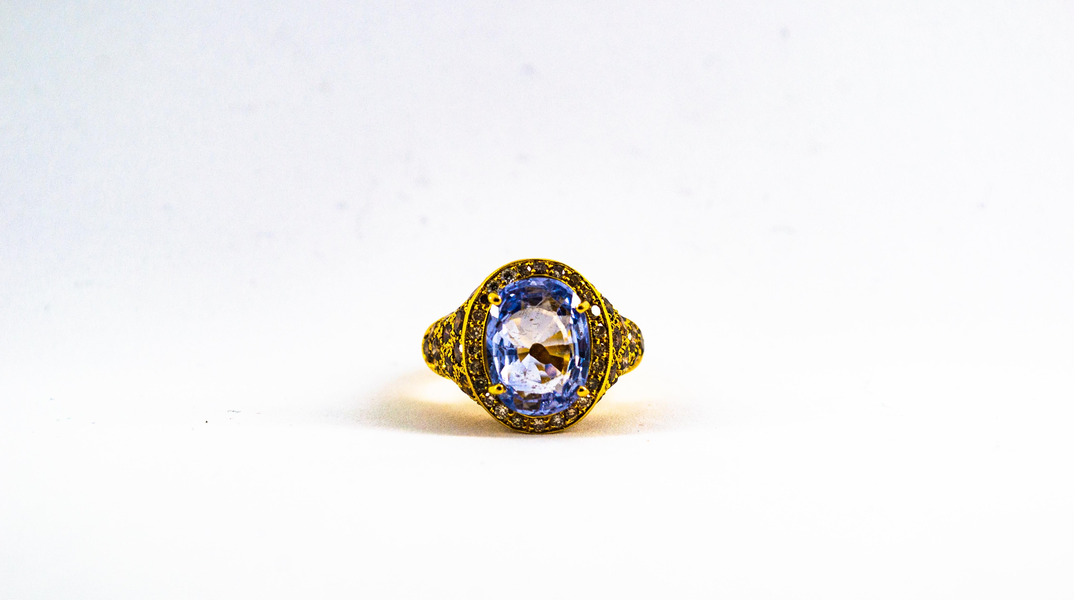 Women's or Men's 5.46 Carat Blue Sapphire 2.80 Carat Brown Diamond Yellow Gold Cocktail Ring For Sale