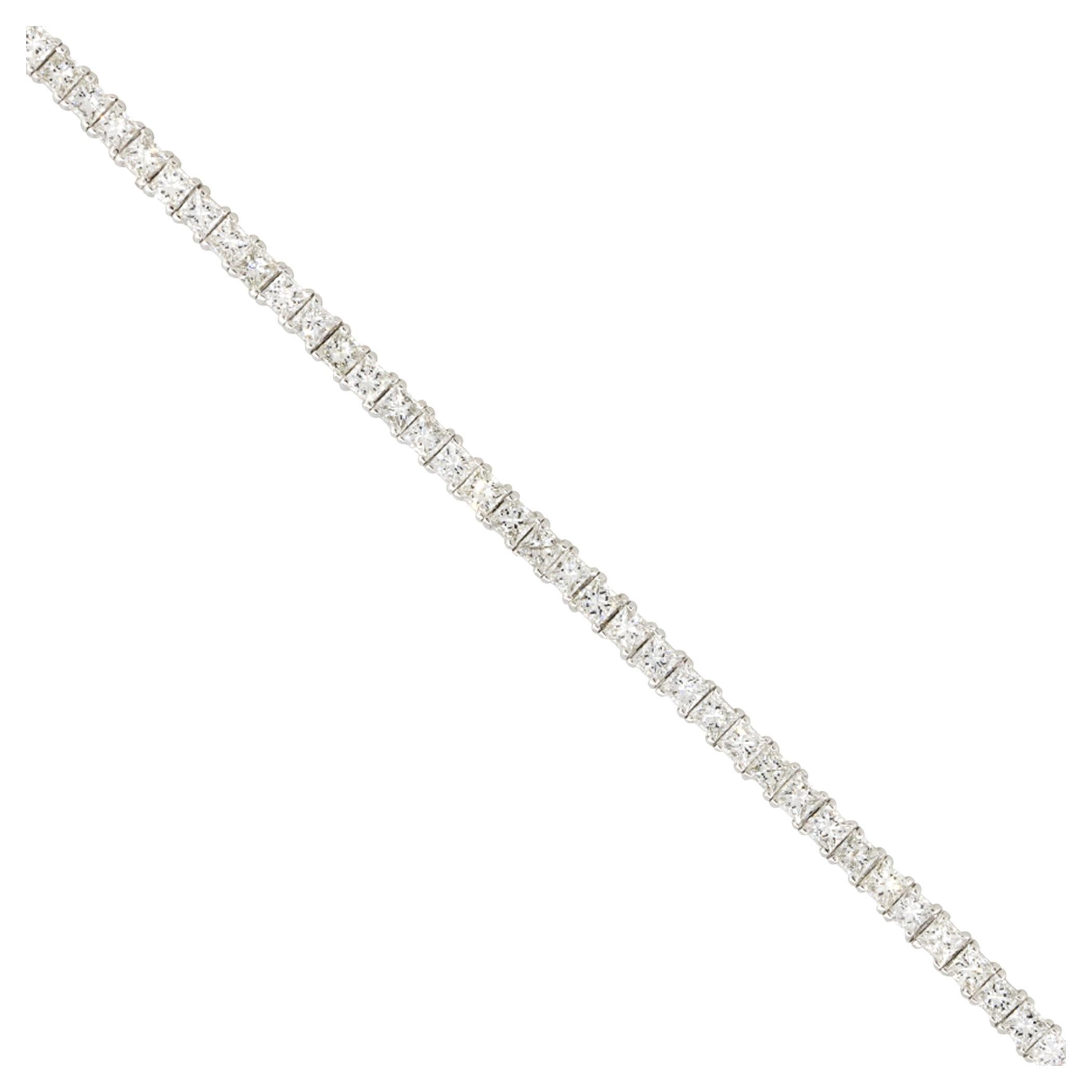 Bracelet tennis en or 14 carats avec diamants taille princesse de 5,47 carats en vente