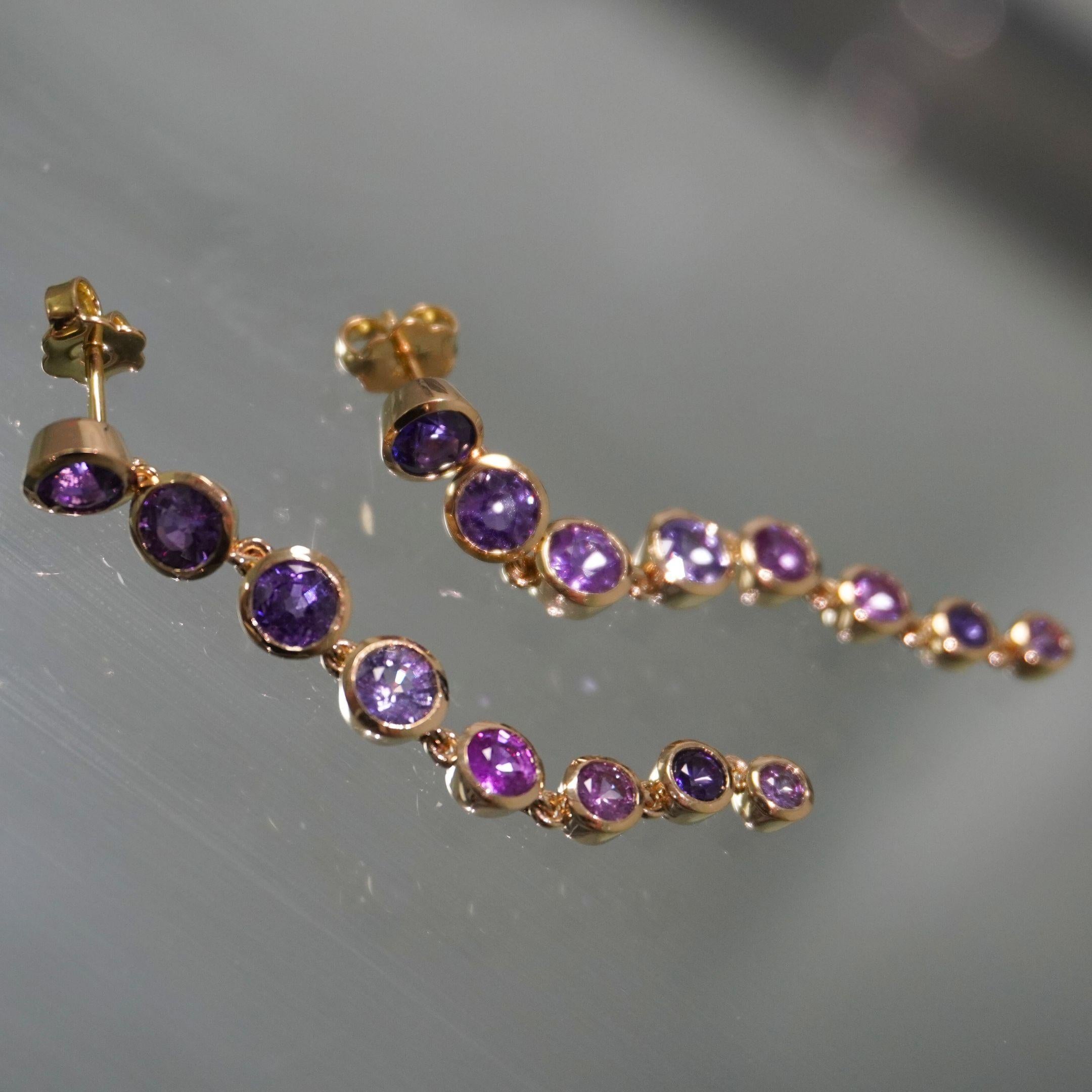 5.47 Carat Purple Sapphire Bezel Earrings, 18K Yellow Gold, 2 Inches For Sale 1