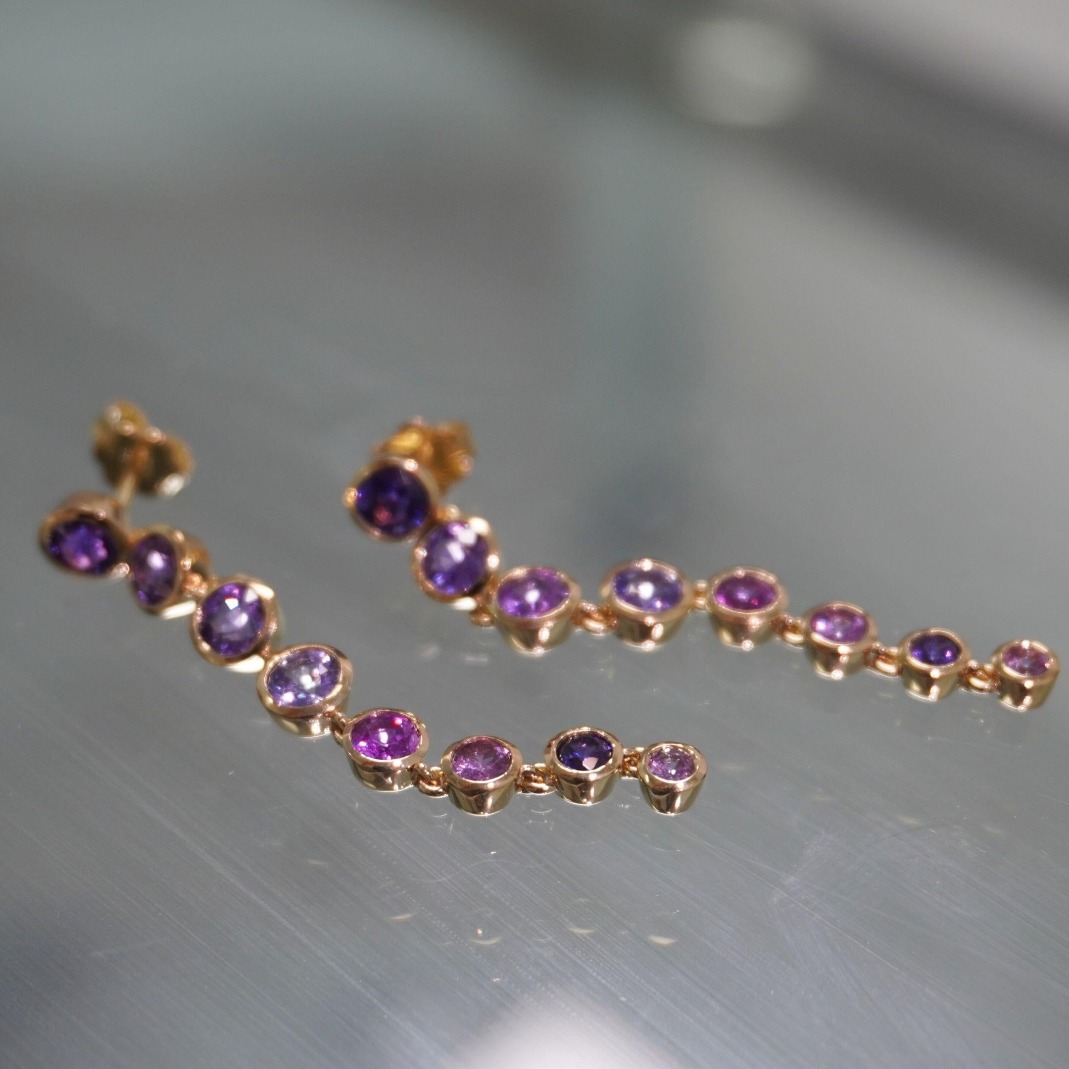 5.47 Carat Purple Sapphire Bezel Earrings, 18K Yellow Gold, 2 Inches For Sale 2