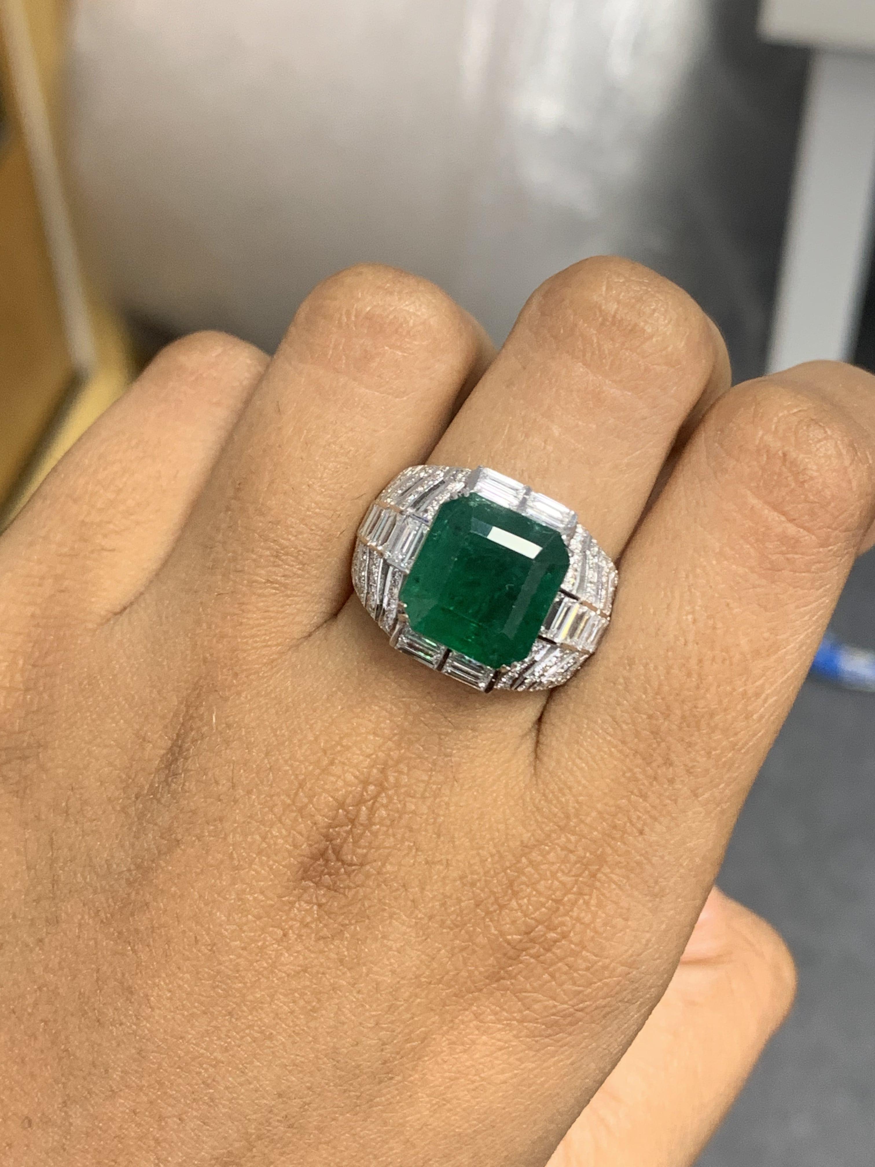 Women's or Men's Men's 5.47 Carat Zambian Emerald in 18k White Gold Ring For Sale