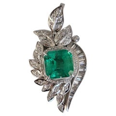 5.47 Carats Natural Columbian Emerald & Diamonds Art Deco Style Pendant Necklace