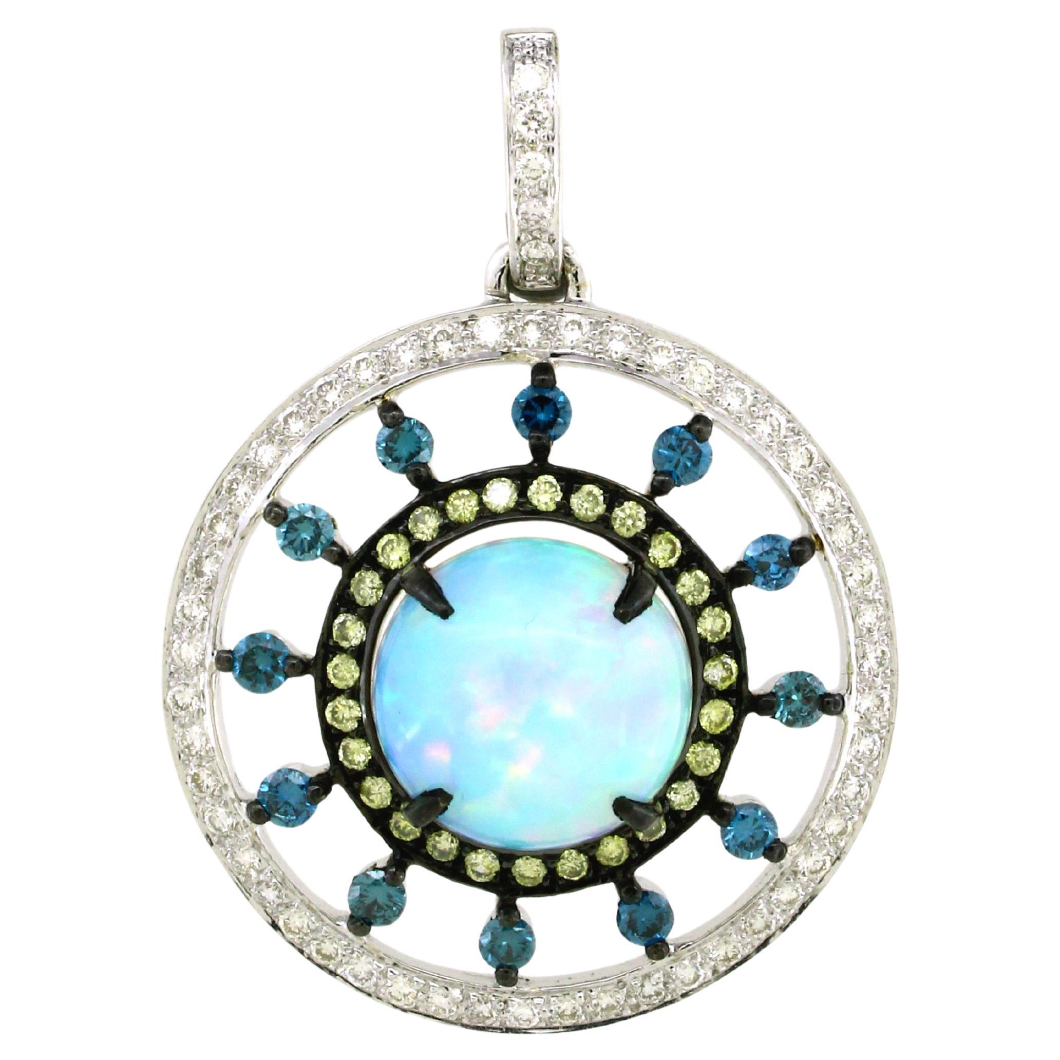 5.47 cts of Opal Pendant