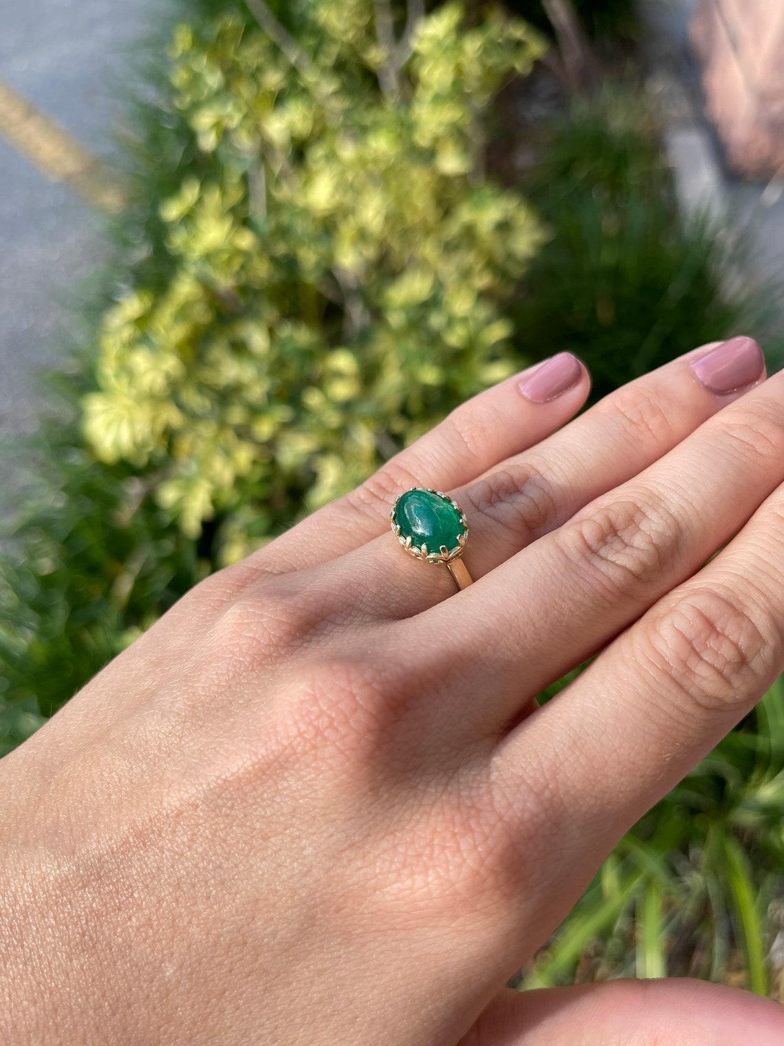 Artsy 5.47cts 14K Cabochon Emerald Real Earth Mined Organic Solitaire Ring Gift In New Condition For Sale In Jupiter, FL
