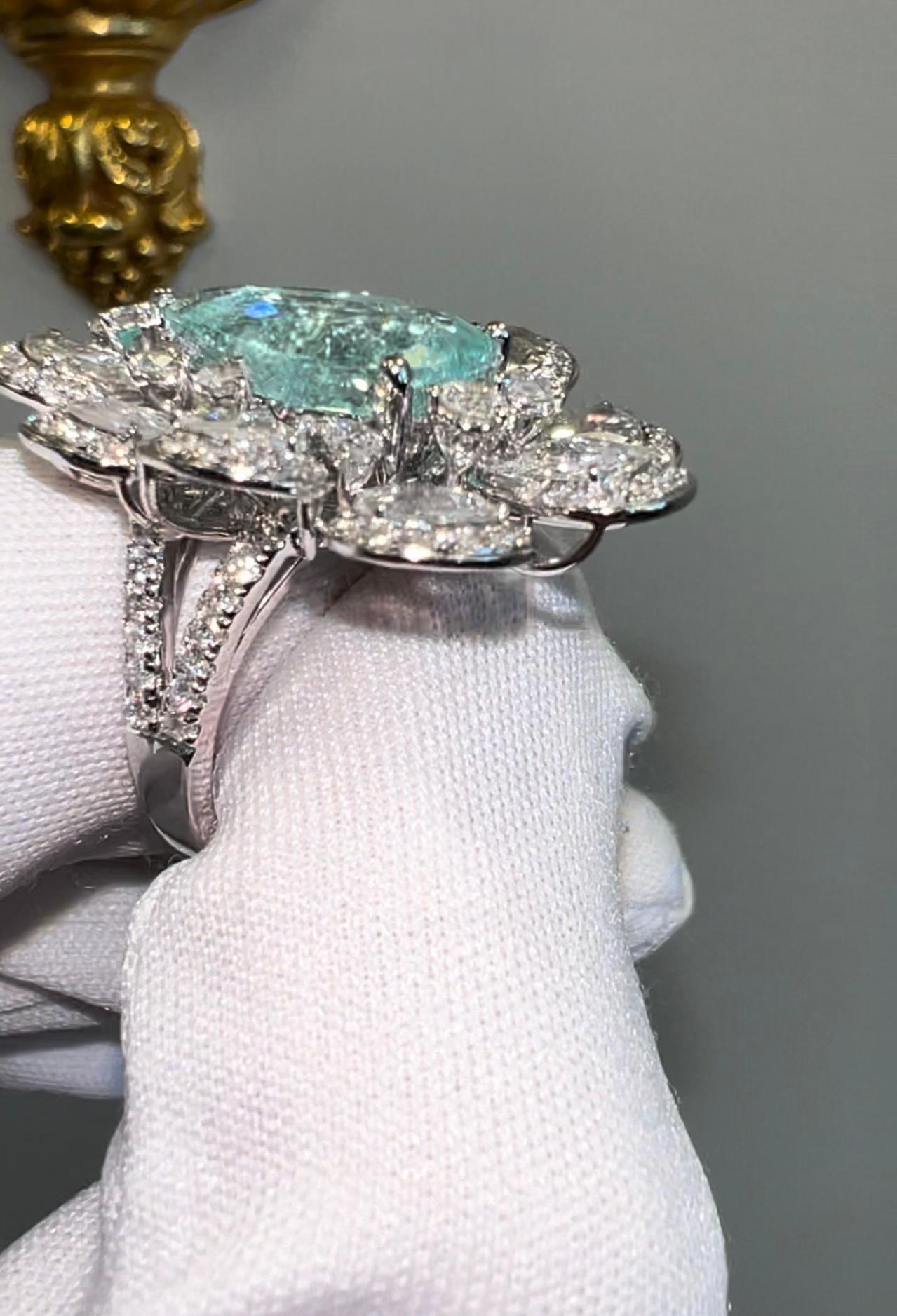 Bague cocktail avec tourmaline Paraiba en forme de poire de 5,48 carats et diamant rond de taille rose en vente 6