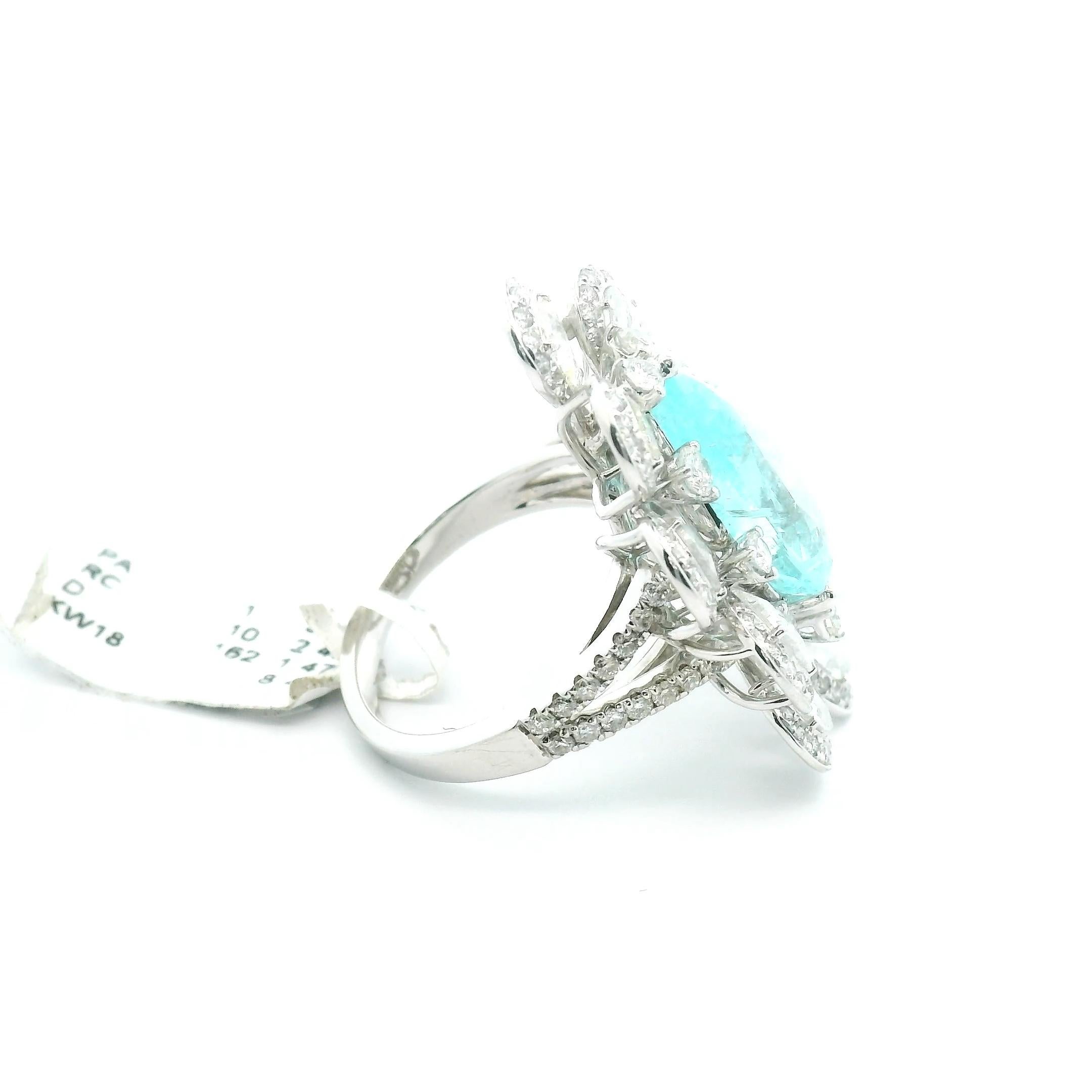Bague cocktail avec tourmaline Paraiba en forme de poire de 5,48 carats et diamant rond de taille rose en vente 1