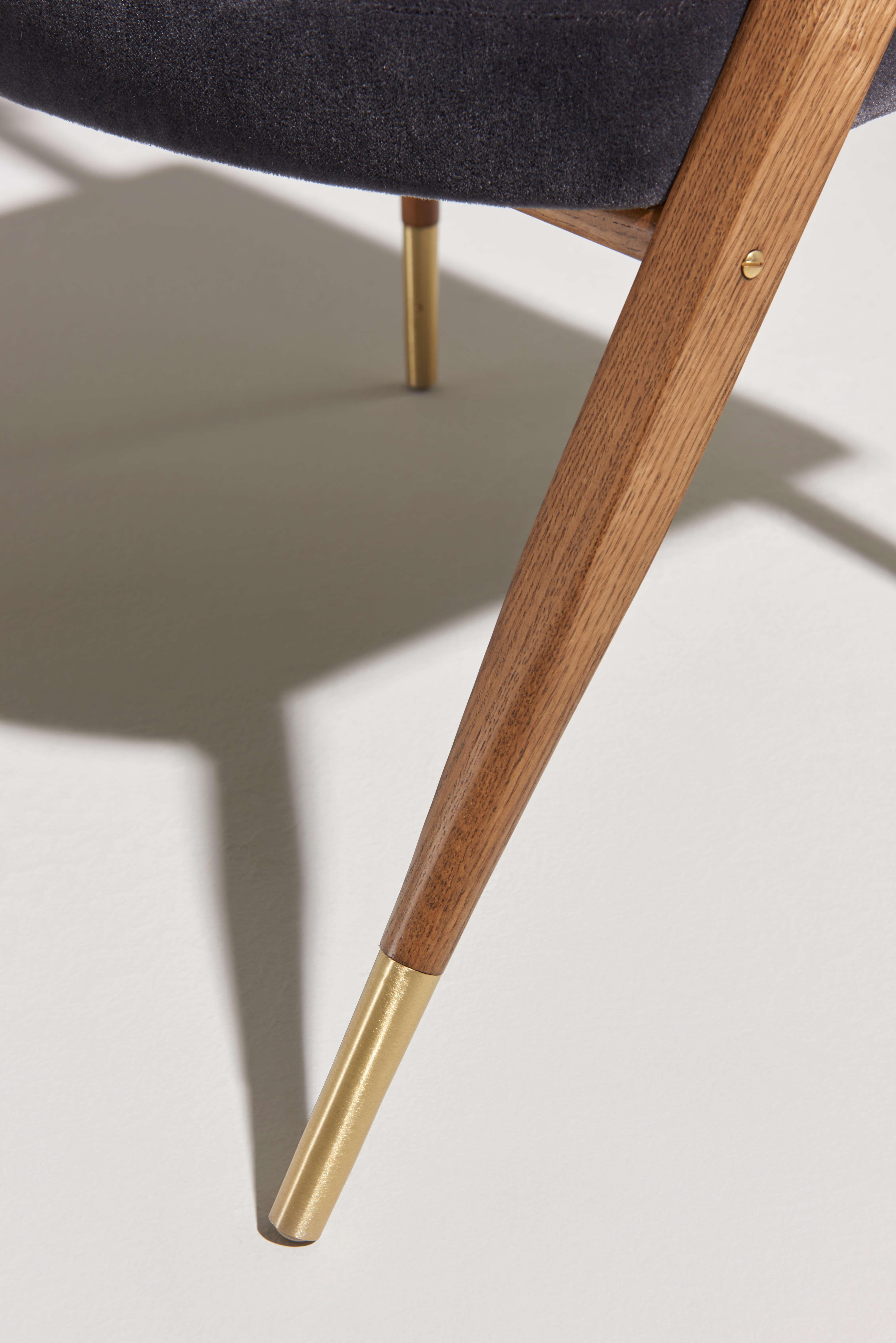 5480 Captain's Chair entworfen von Edward Wormley für DUNBAR (Messing) im Angebot