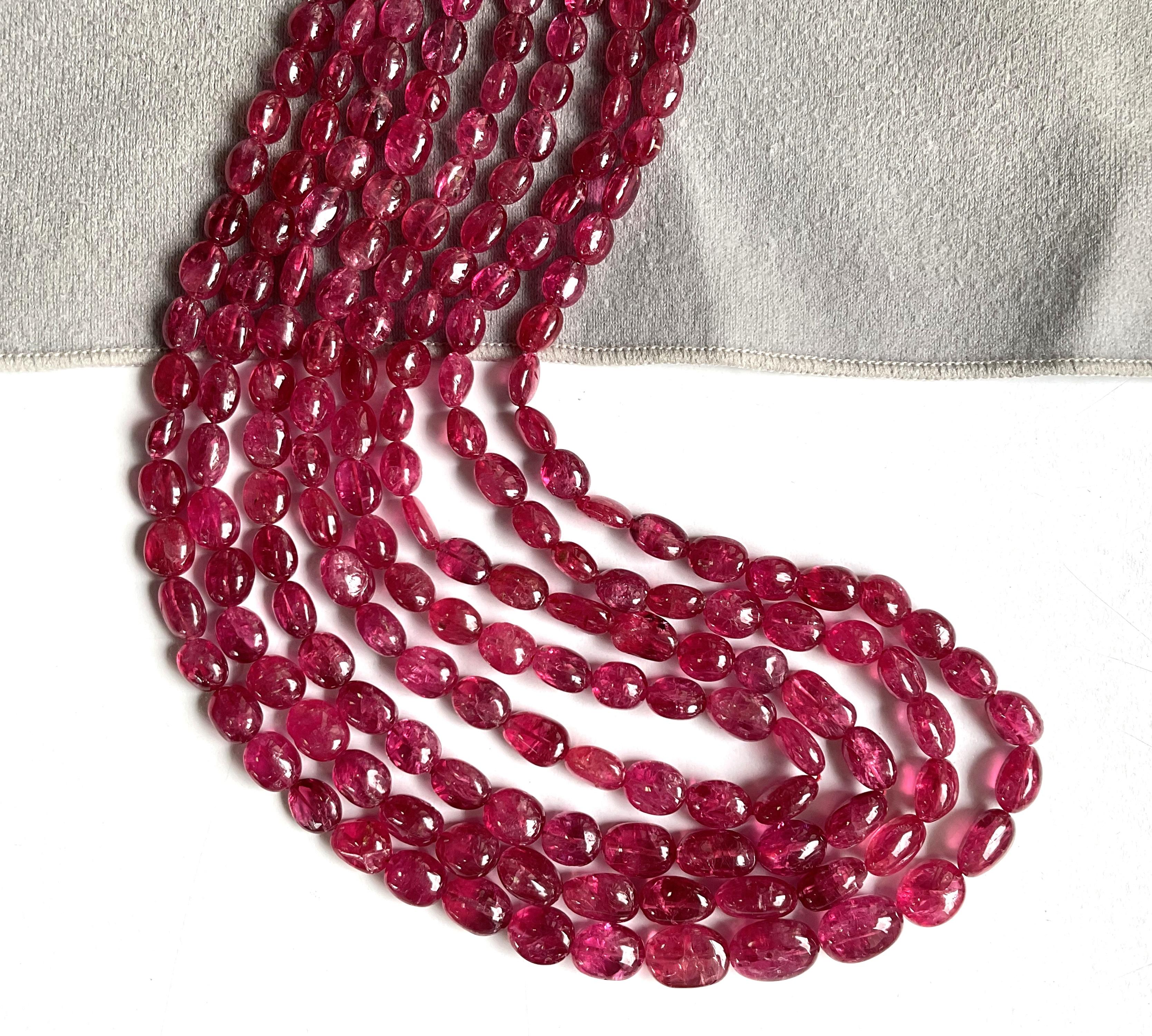 548.75 Carats Burma Red Spinel Top Quality Tumble Plain Natural Gemstone For Sale 2